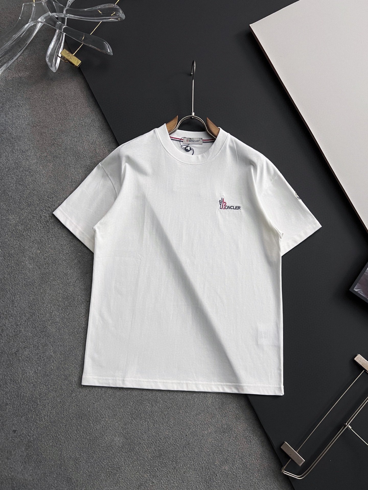 LuxluxHouse Best Quality Clothes T-shirt Moncler