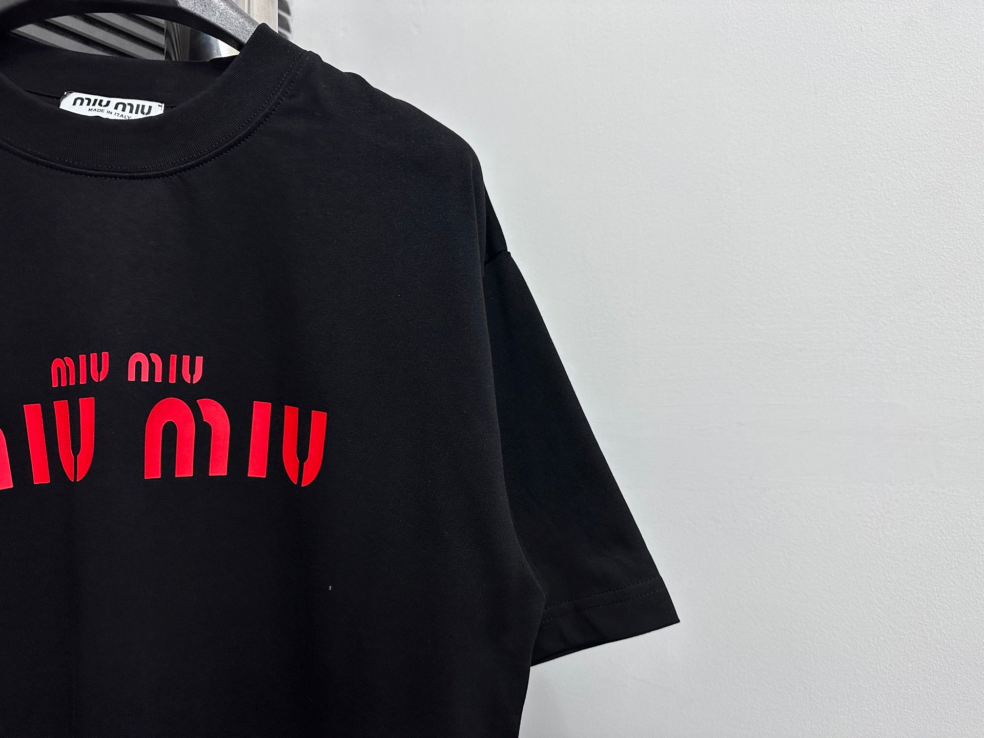 LuxluxHouse Best Quality Clothes Miu Miu T-shirt
