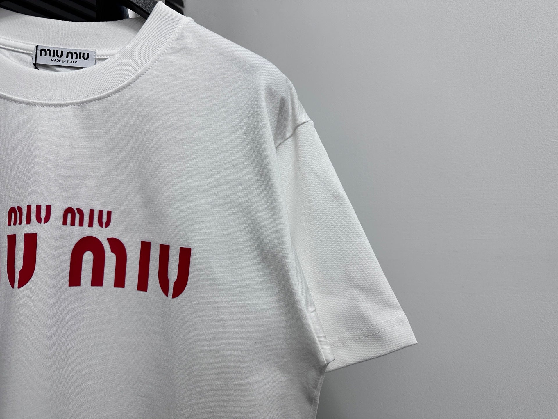 LuxluxHouse Best Quality Clothes Miu Miu T-shirt