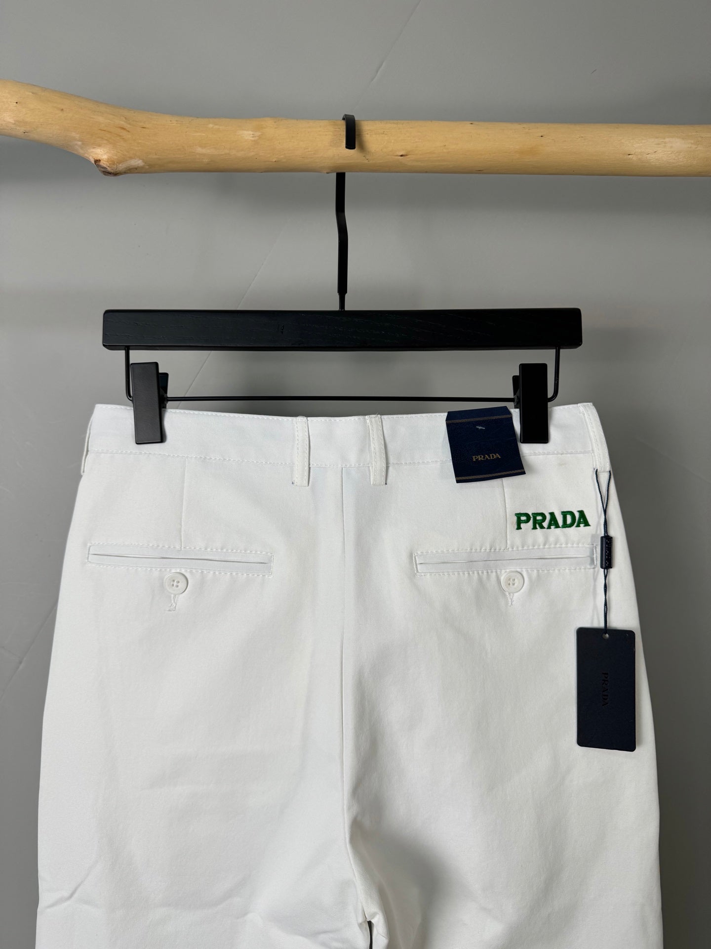 LuxluxHouse Best Quality Clothes Pants Prada