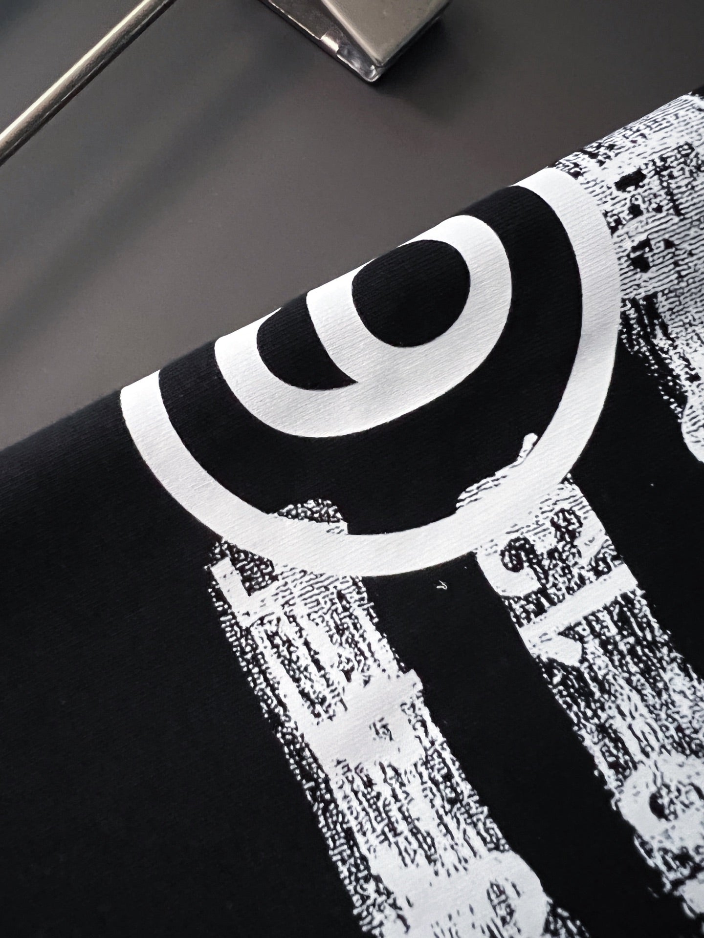 LuxluxHouse Best Quality Clothes T-shirt Chanel & Maison Margiela