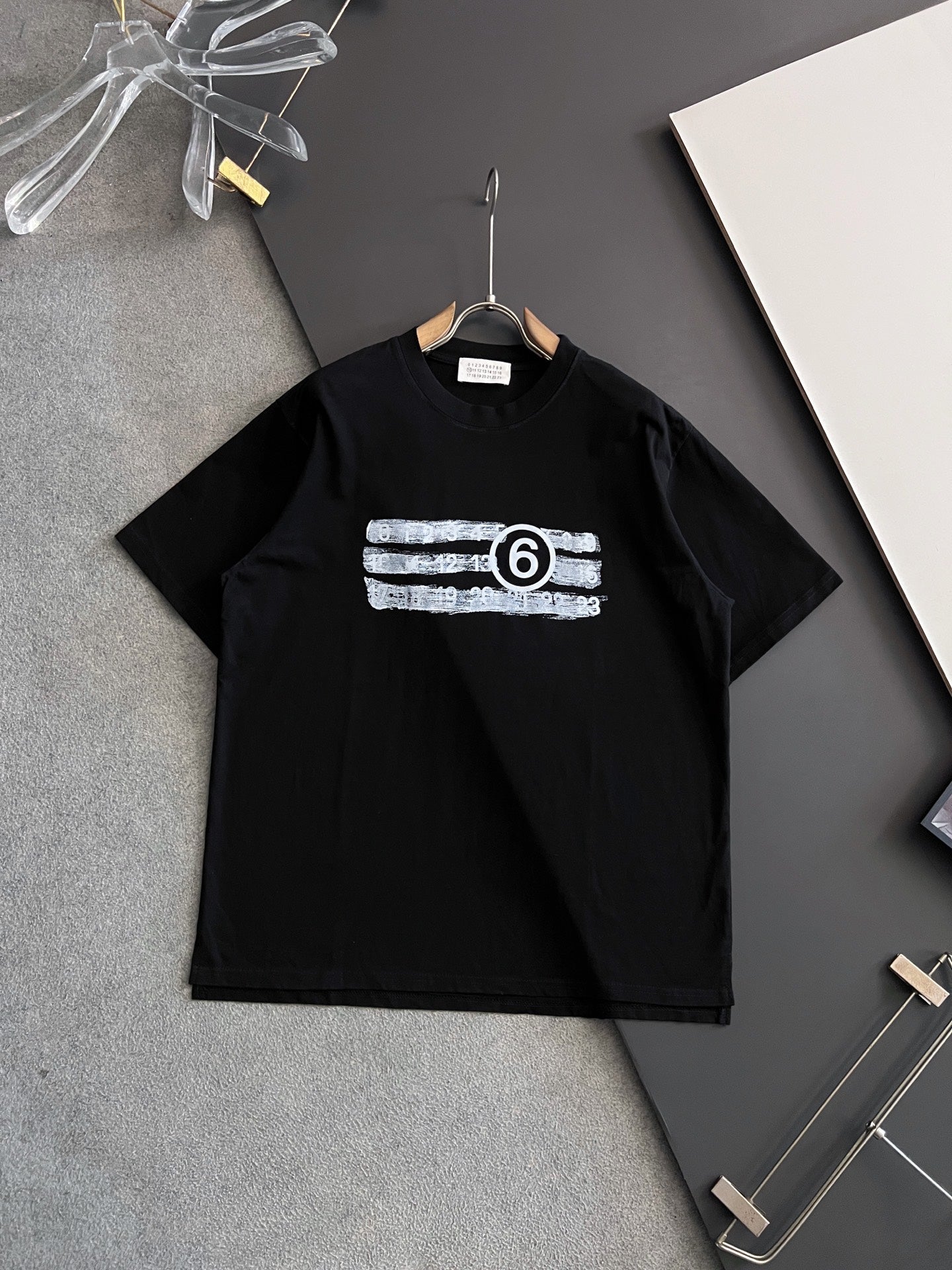 LuxluxHouse Best Quality Clothes T-shirt Chanel & Maison Margiela