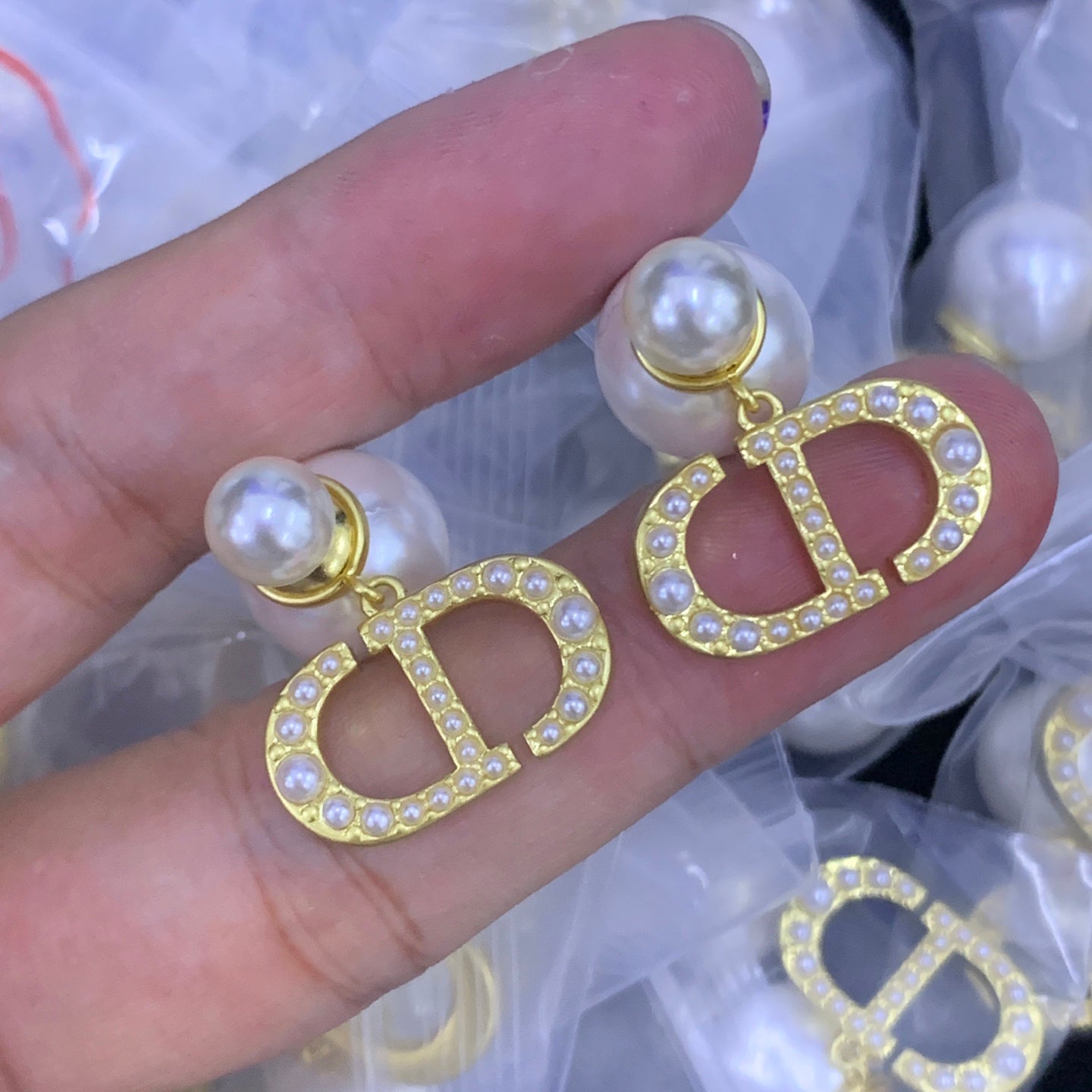 LuxluxHouse Low Price And High Quality Accessories Dior