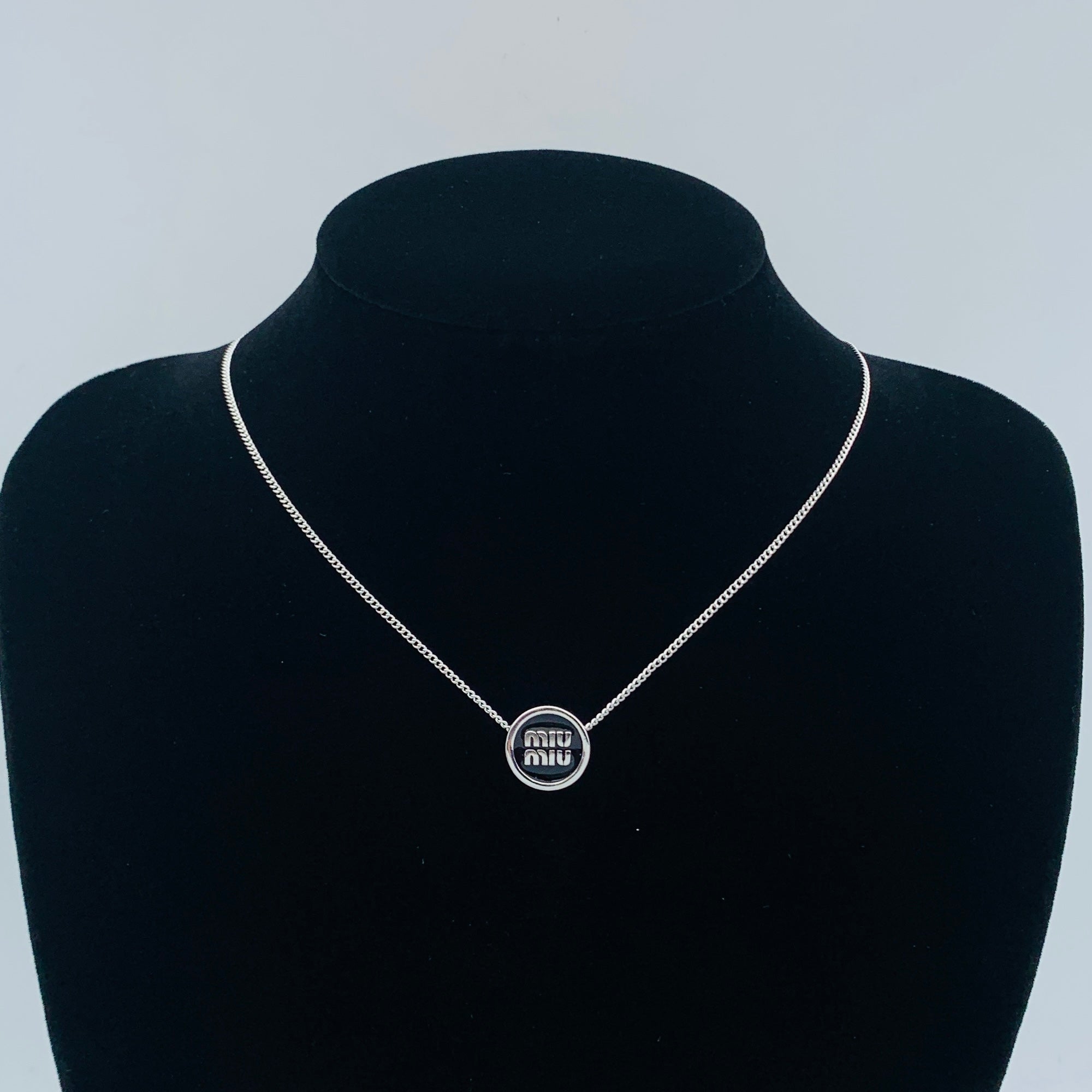 LuxluxHouse Low Price And High Quality Accessories Miu Miu