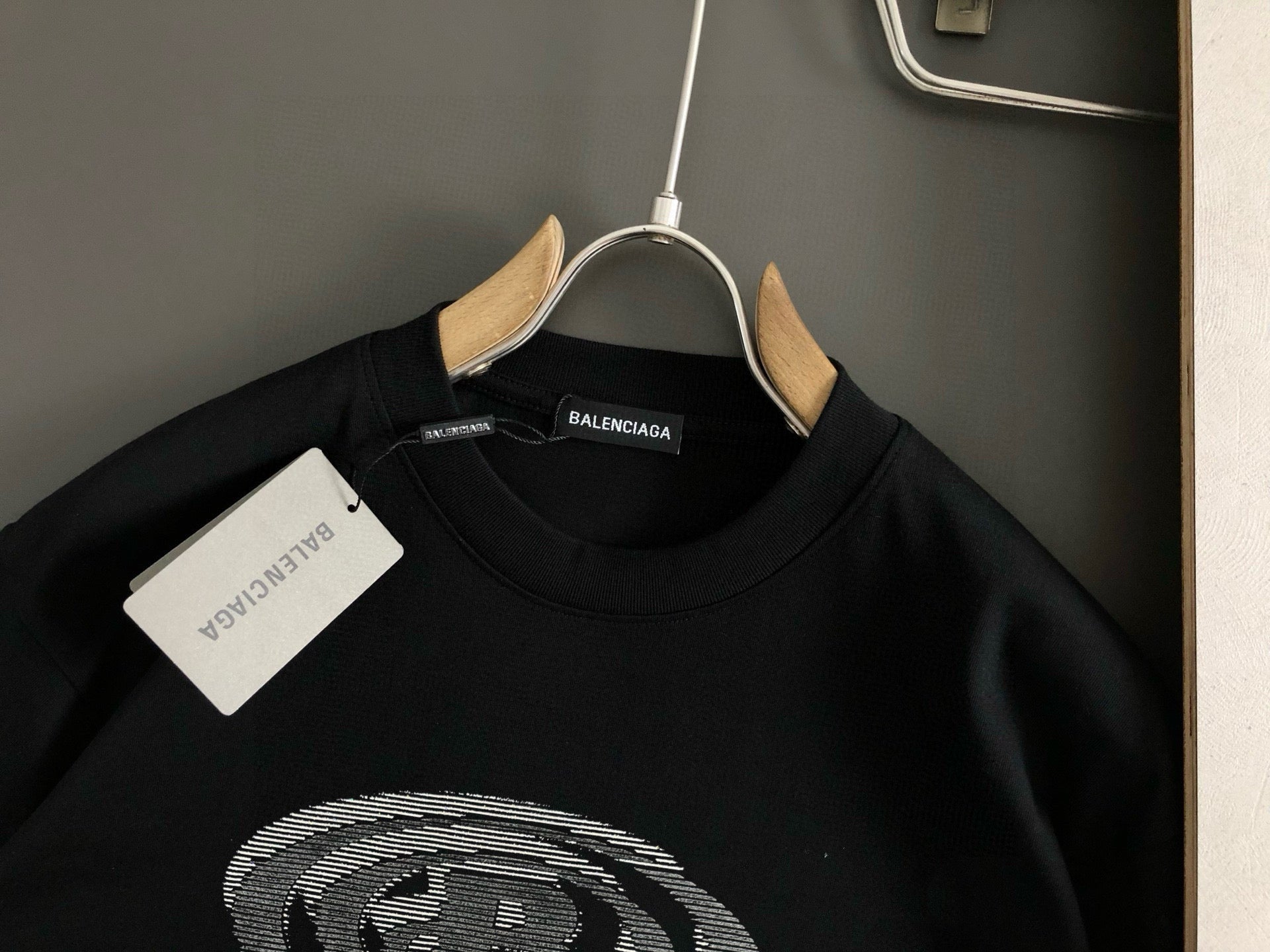 LuxluxHouse Best Quality Clothes Balenciaga T-shirt