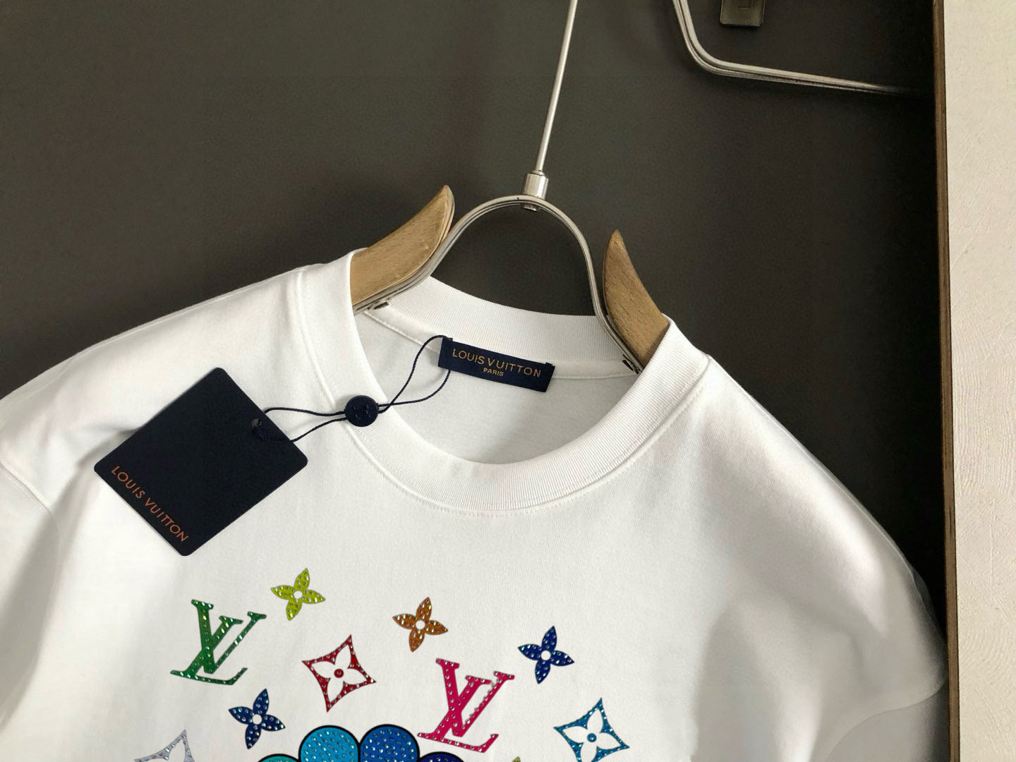 LuxluxHouse Best Quality Clothes T-shirt Louis Vuitton