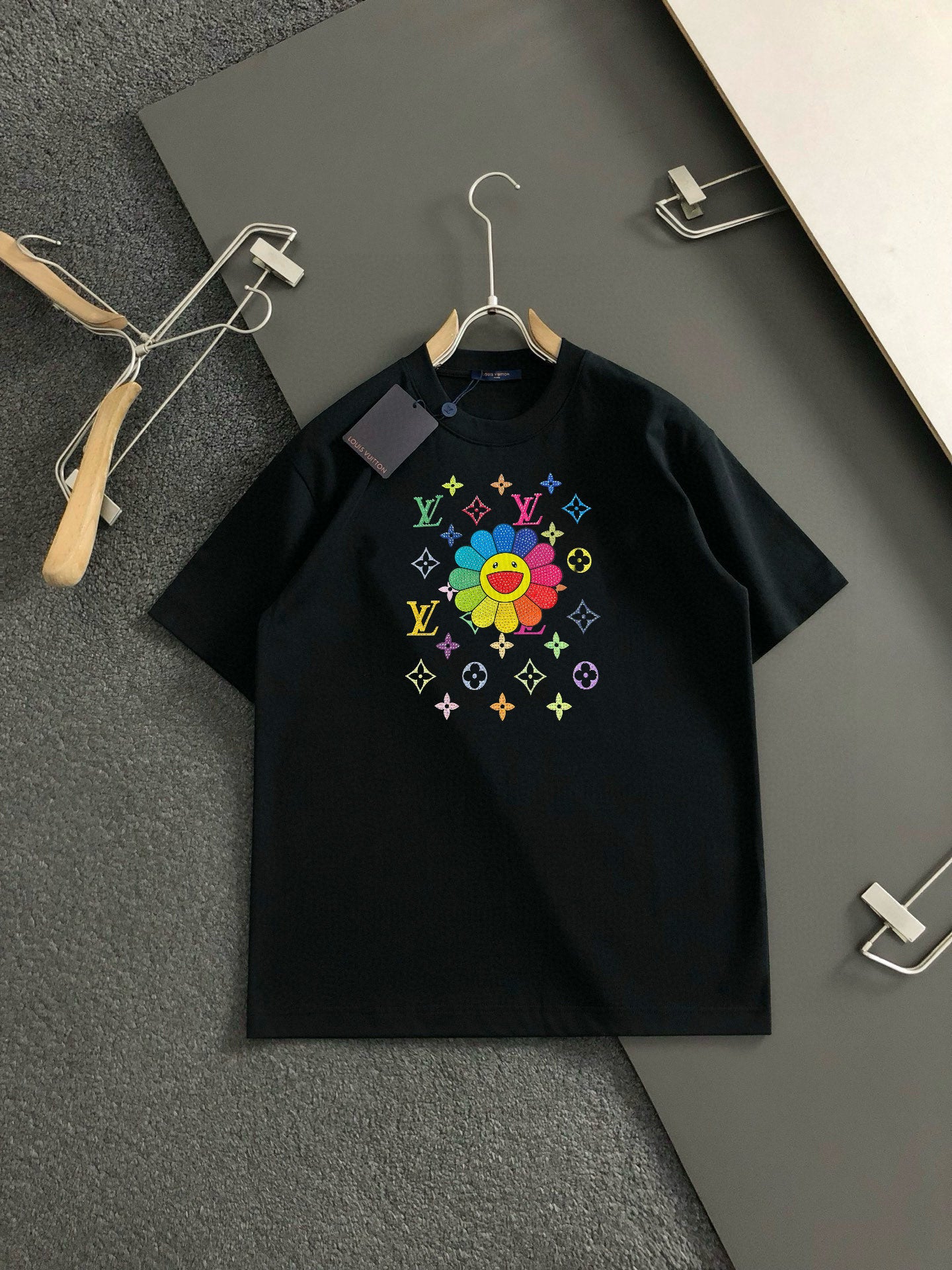 LuxluxHouse Best Quality Clothes T-shirt Louis Vuitton