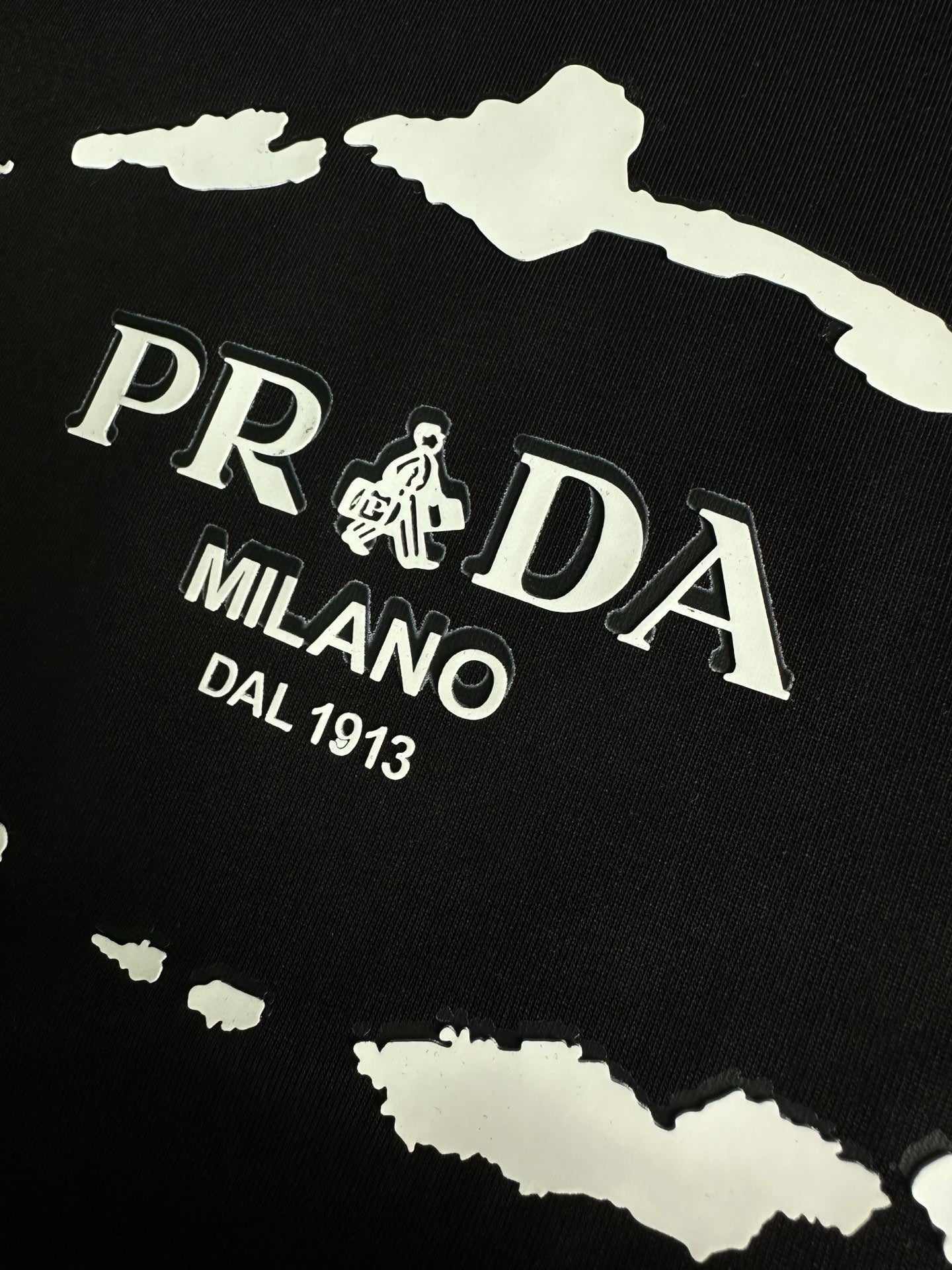 LuxluxHouse Best Quality Clothes T-shirt Prada