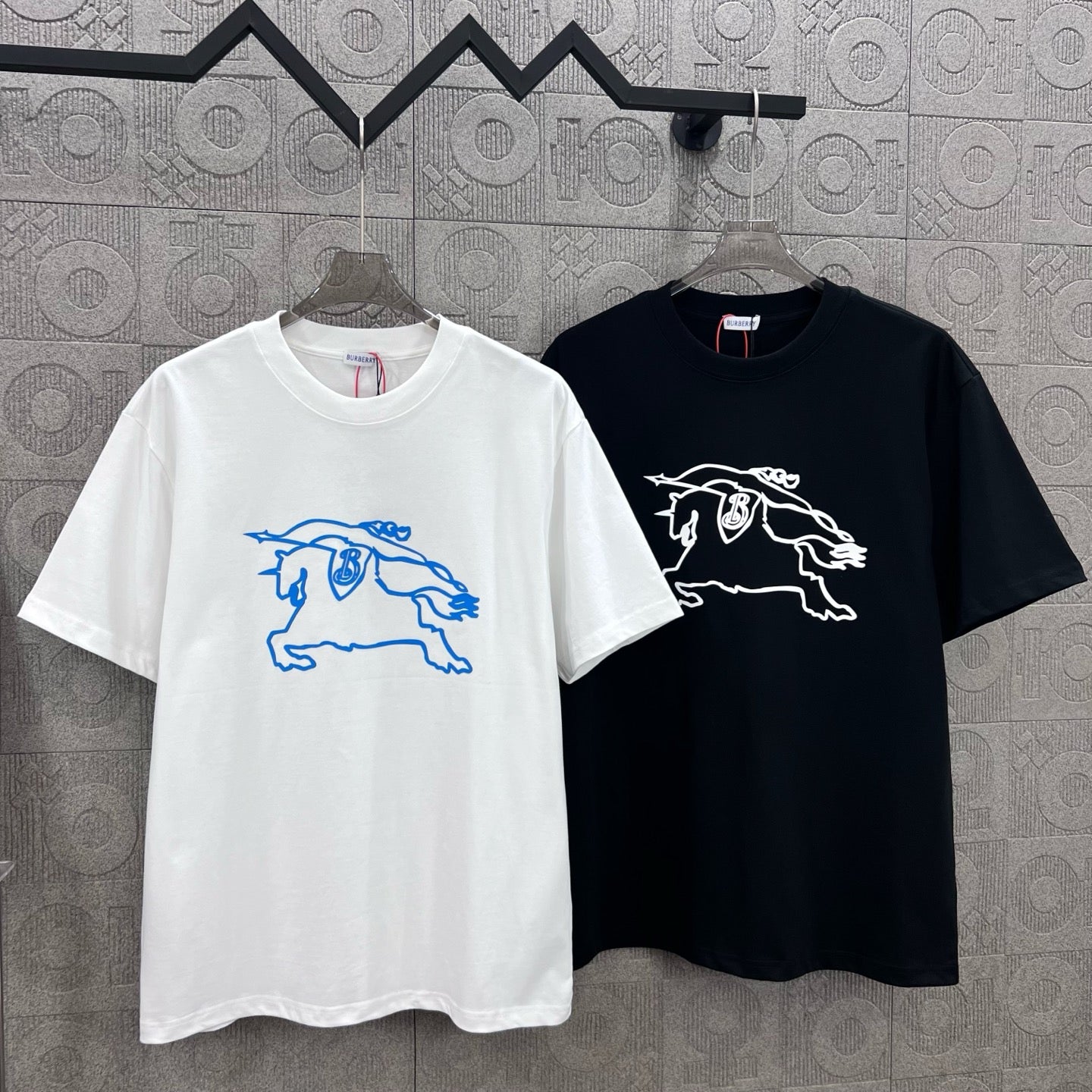 LuxluxHouse Best Quality Clothes Burberry T-shirt