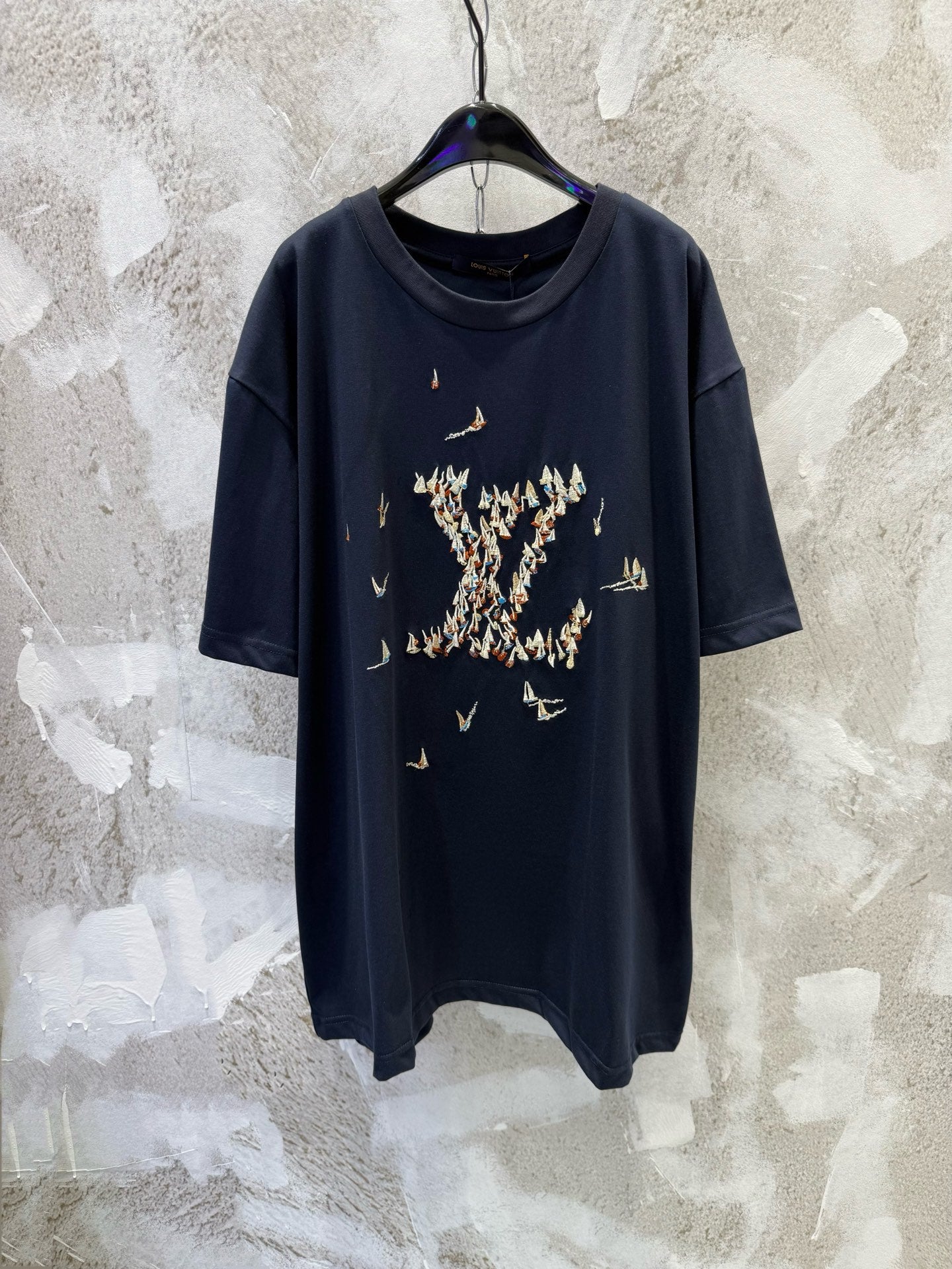 LuxluxHouse Best Quality Clothes T-shirt Louis Vuitton