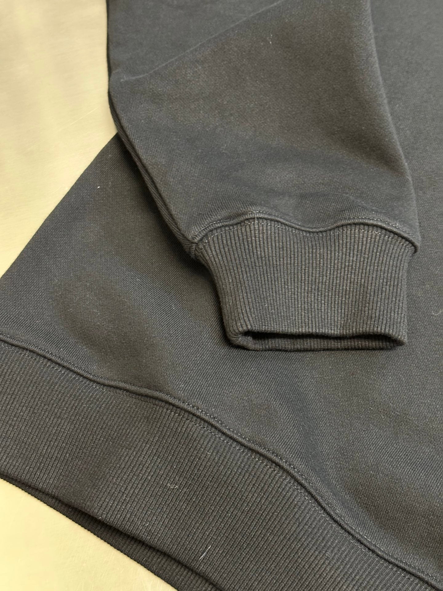 LuxluxHouse Best Quality Clothes Fendi Hoodie & Sweater