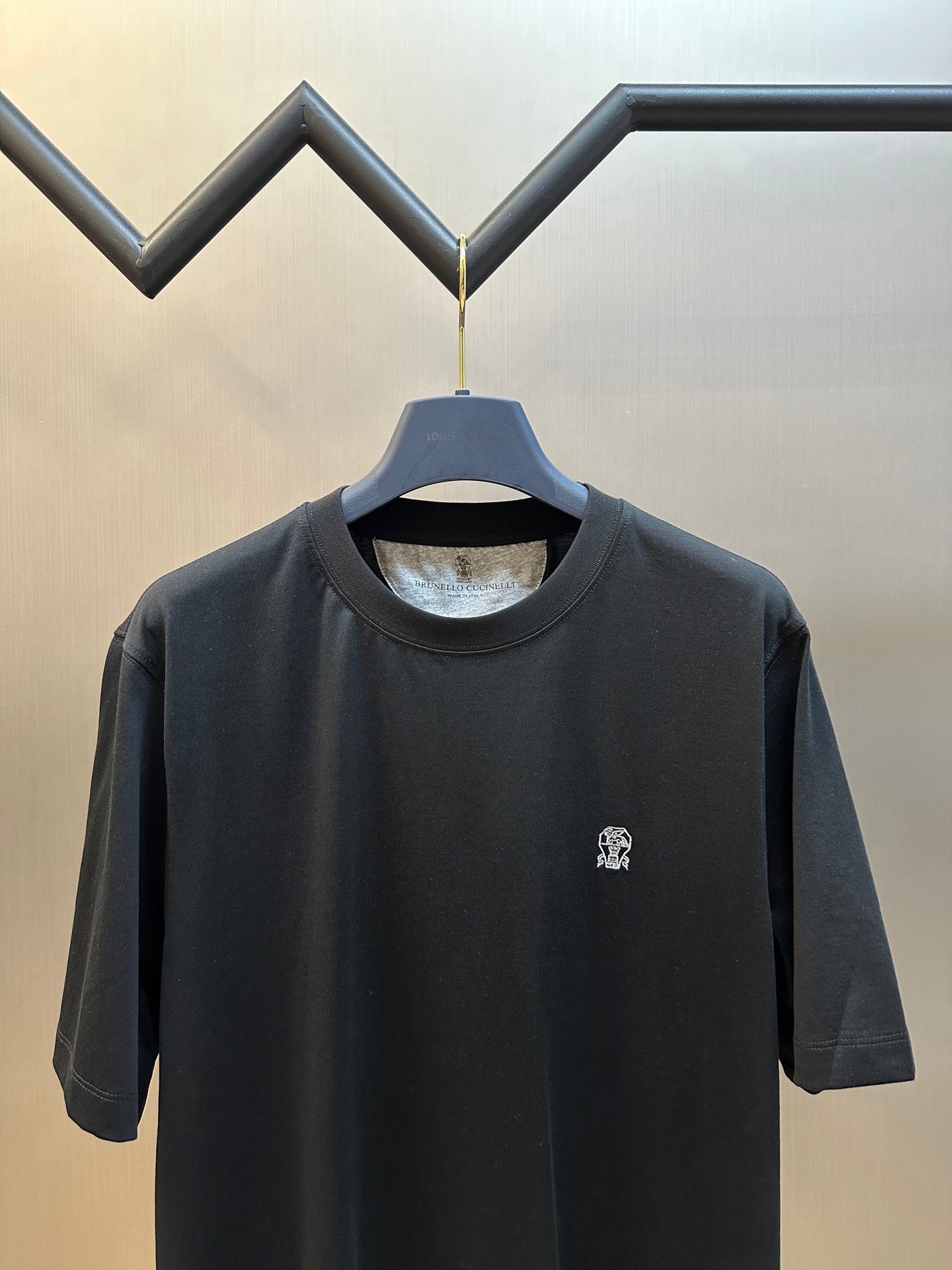 LuxluxHouse Best Quality Clothes T-shirt