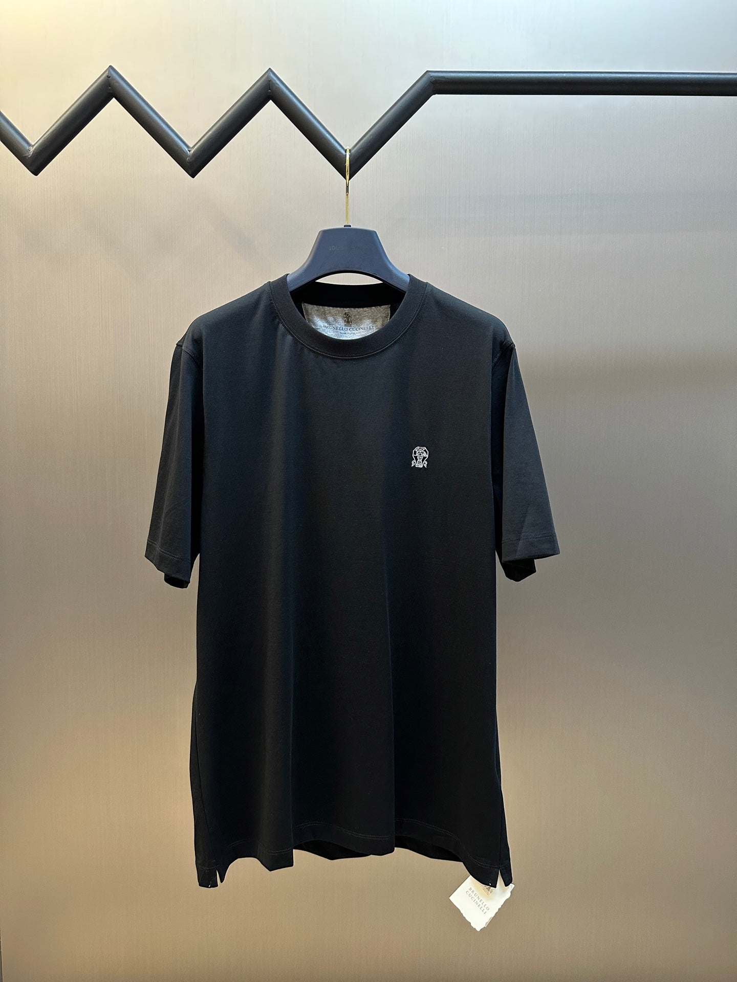 LuxluxHouse Best Quality Clothes T-shirt