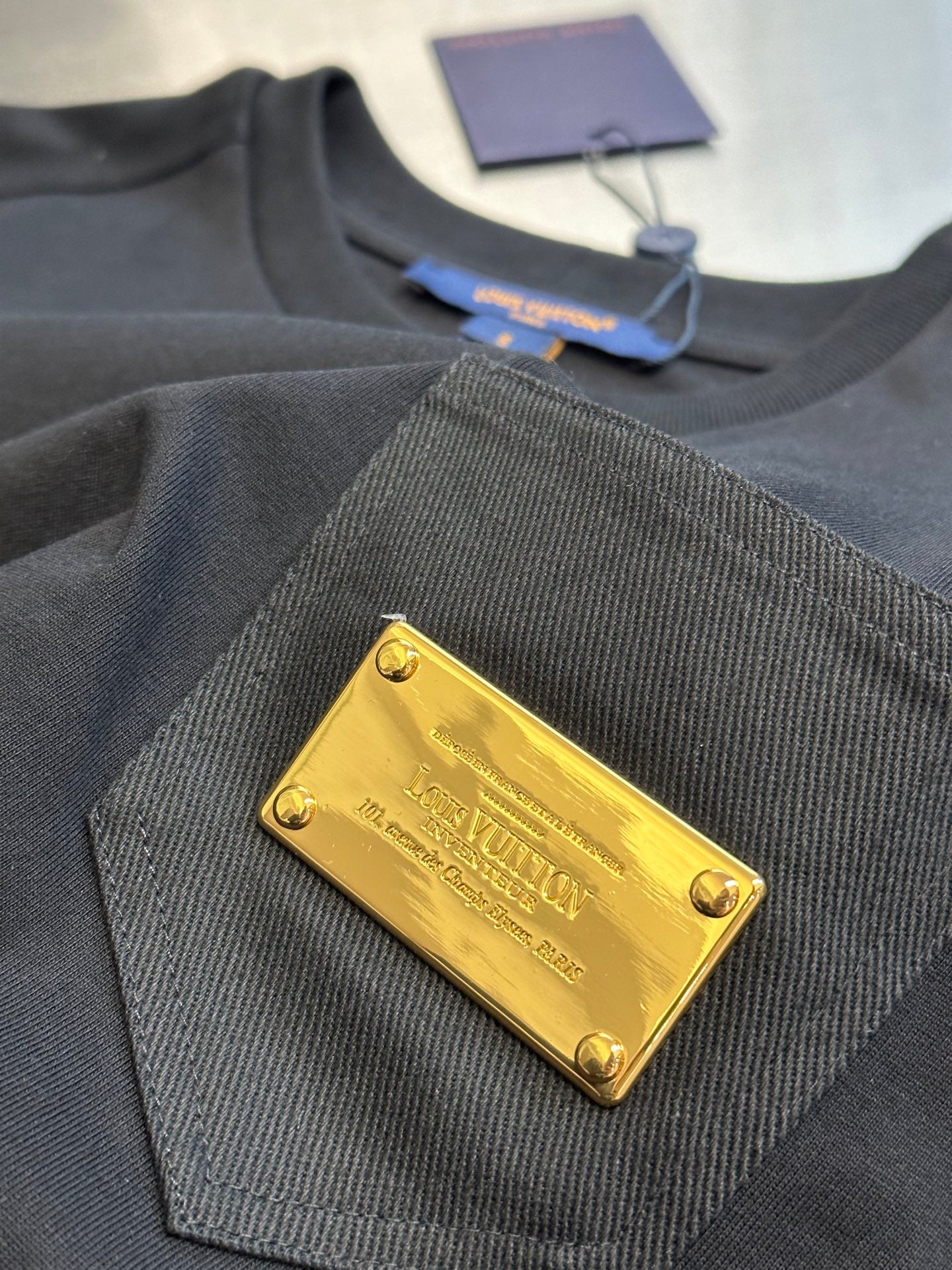 LuxluxHouse Best Quality Clothes T-shirt Louis Vuitton