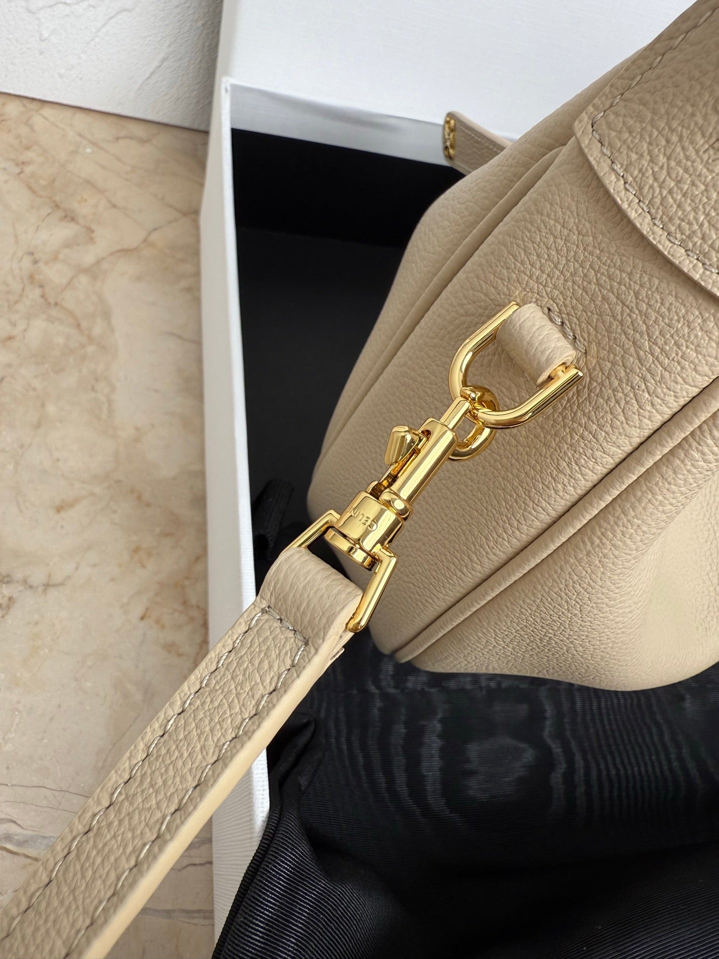 LuxluxHouse Best Quality Bags Celine Women