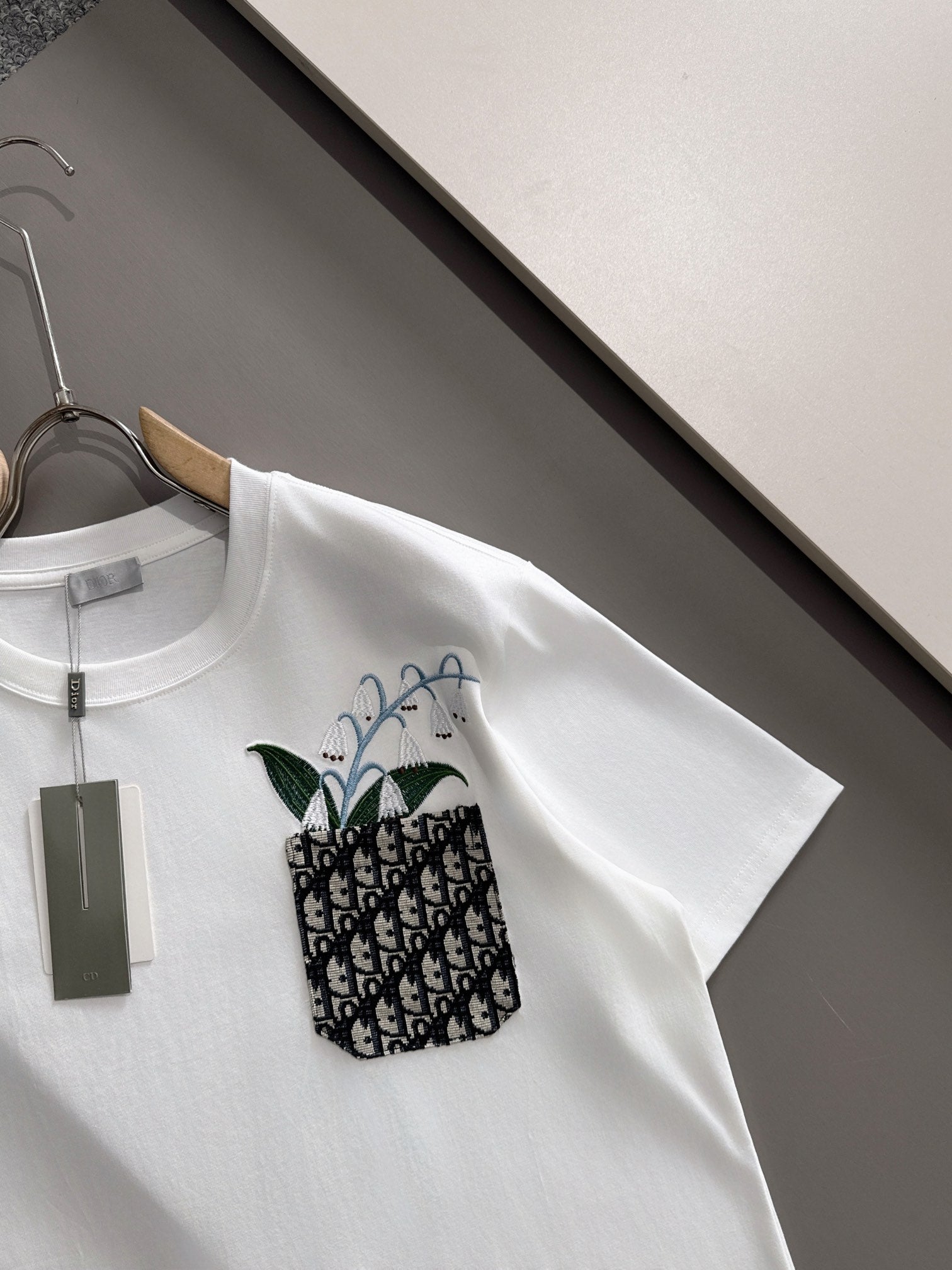 LuxluxHouse Best Quality Clothes T-shirt Dior