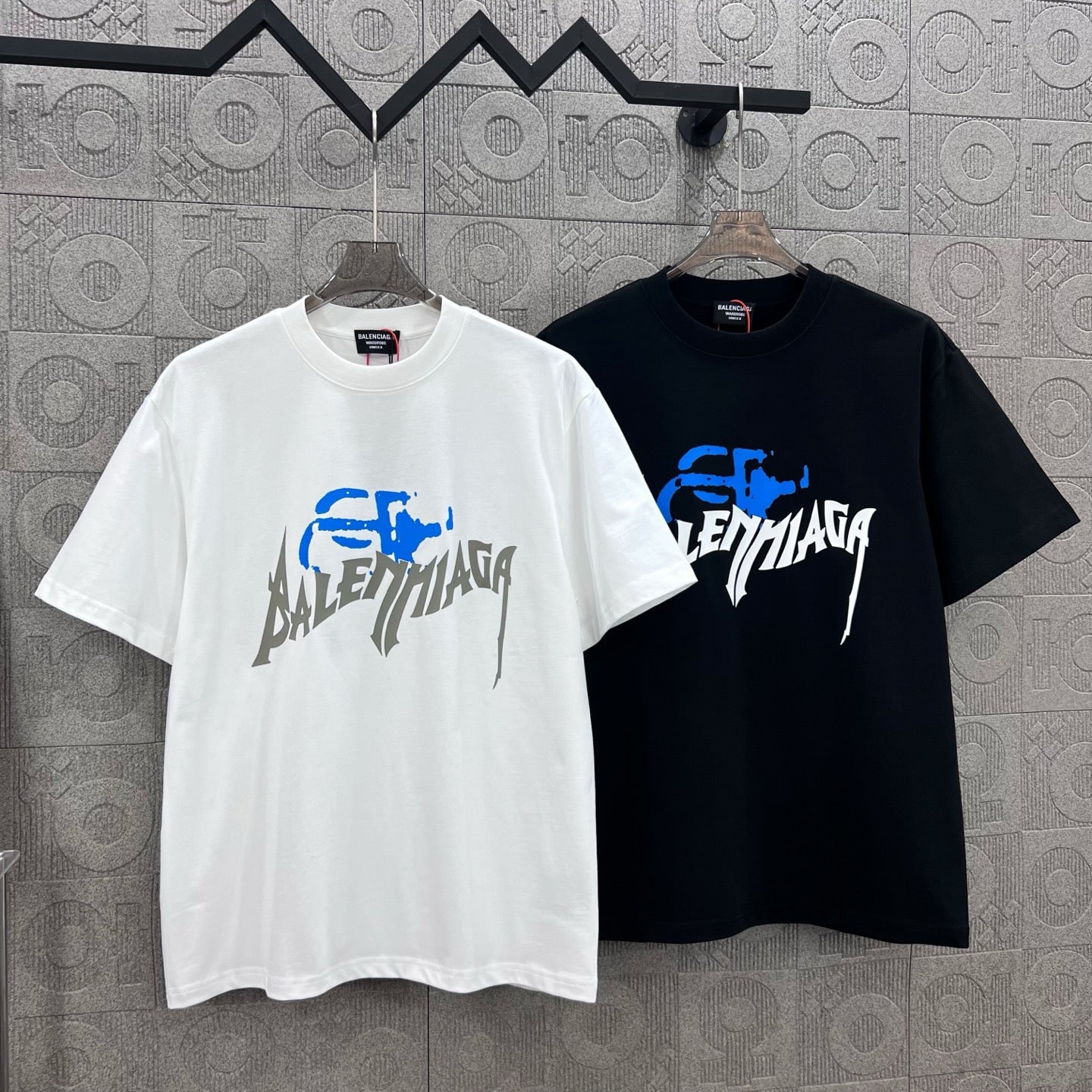 LuxluxHouse Best Quality Clothes Balenciaga T-shirt