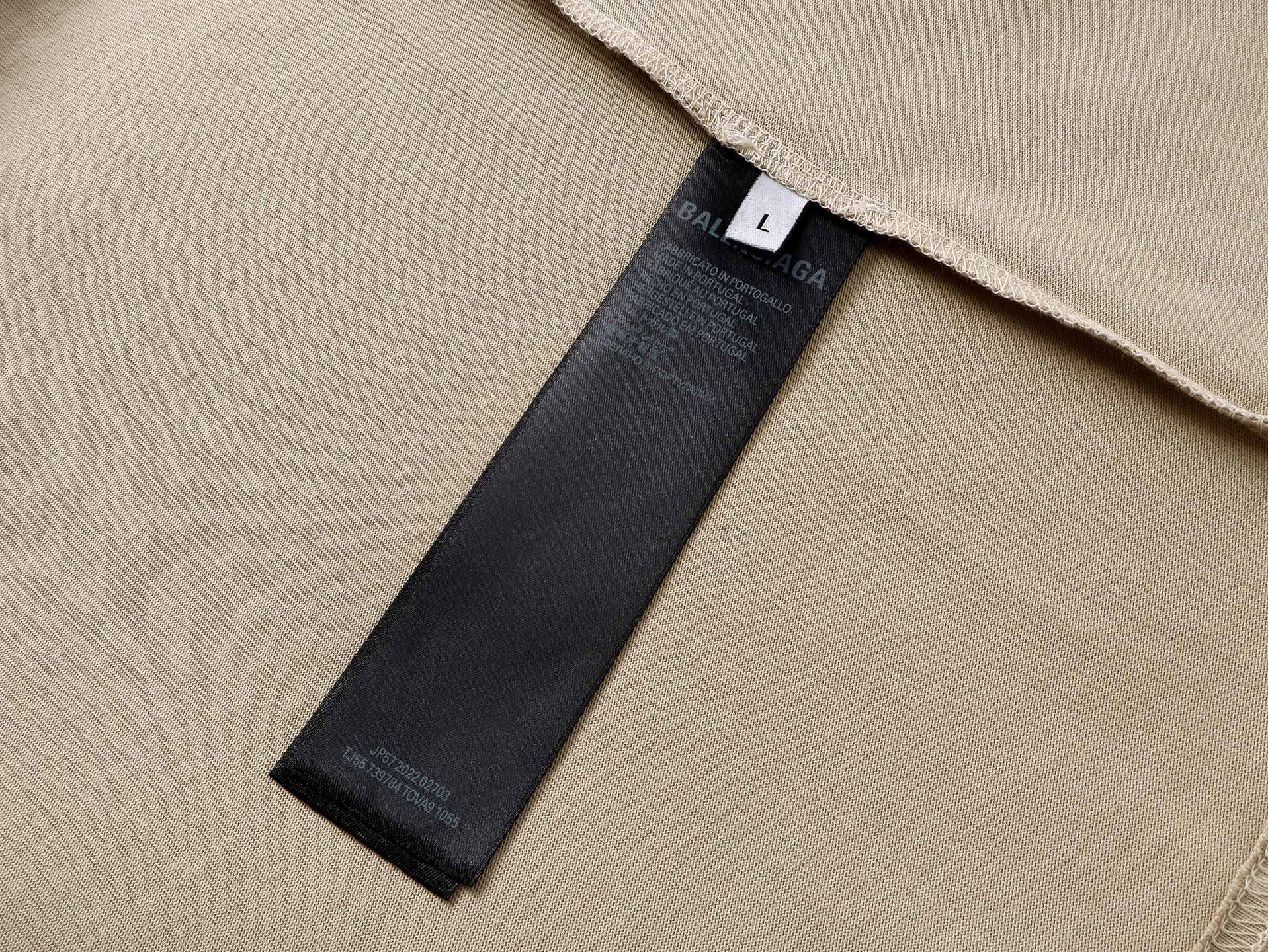 LuxluxHouse Best Quality Clothes Balenciaga T-shirt