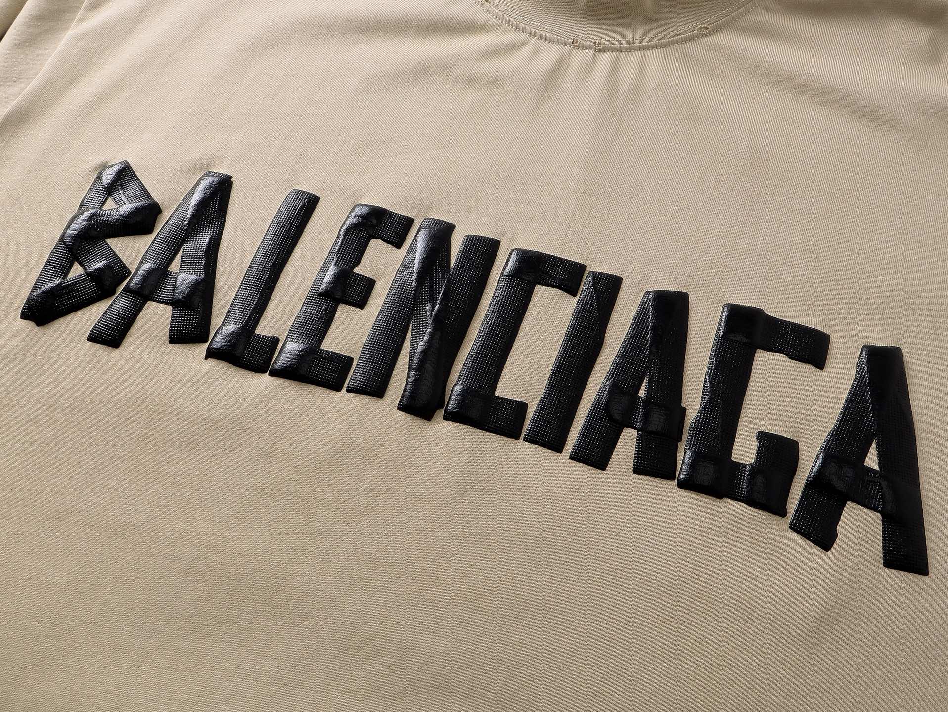 LuxluxHouse Best Quality Clothes Balenciaga T-shirt