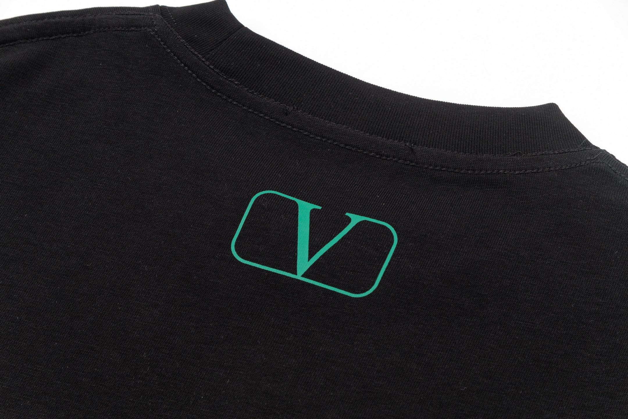 LuxluxHouse Best Quality Clothes Valentino T-shirt