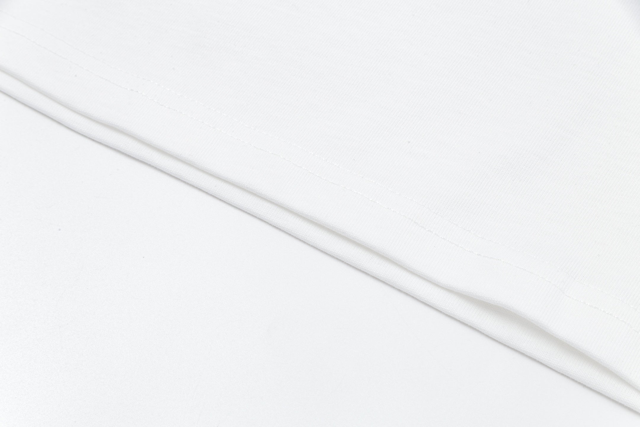 LuxluxHouse Best Quality Clothes T-shirt Prada