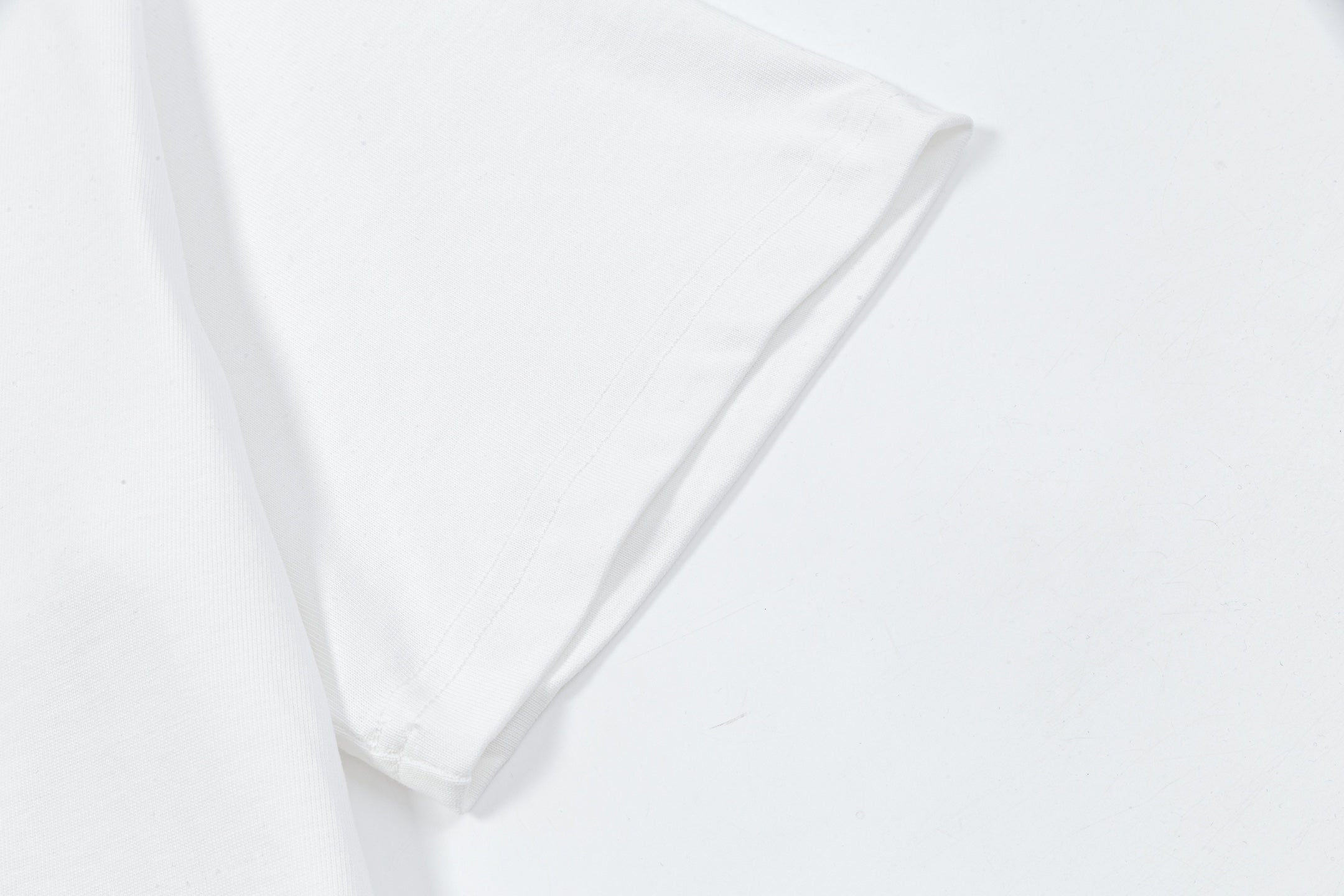 LuxluxHouse Best Quality Clothes T-shirt Prada