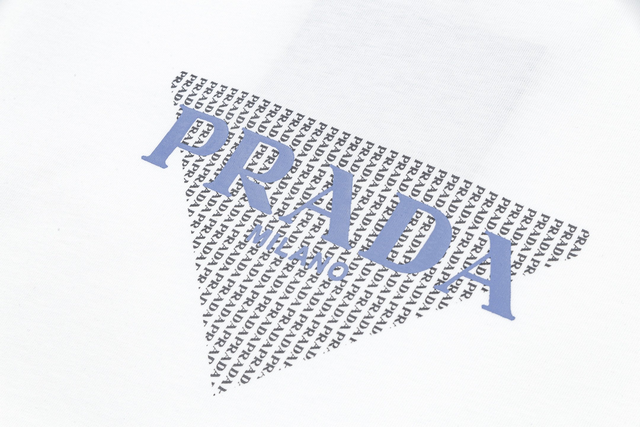 LuxluxHouse Best Quality Clothes T-shirt Prada