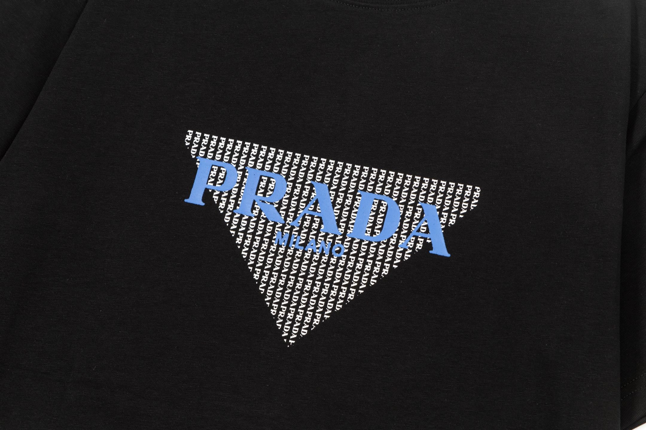 LuxluxHouse Best Quality Clothes T-shirt Prada