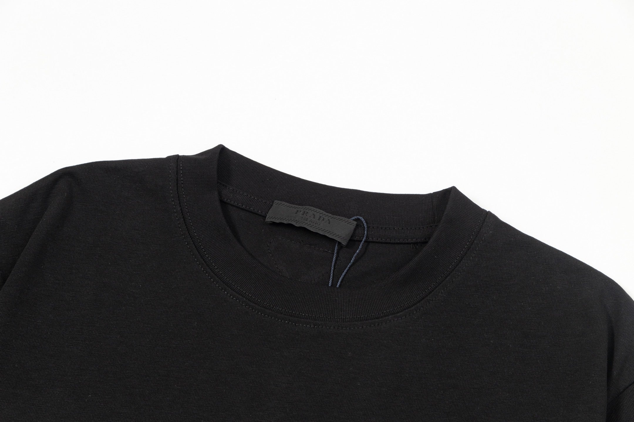 LuxluxHouse Best Quality Clothes T-shirt Prada