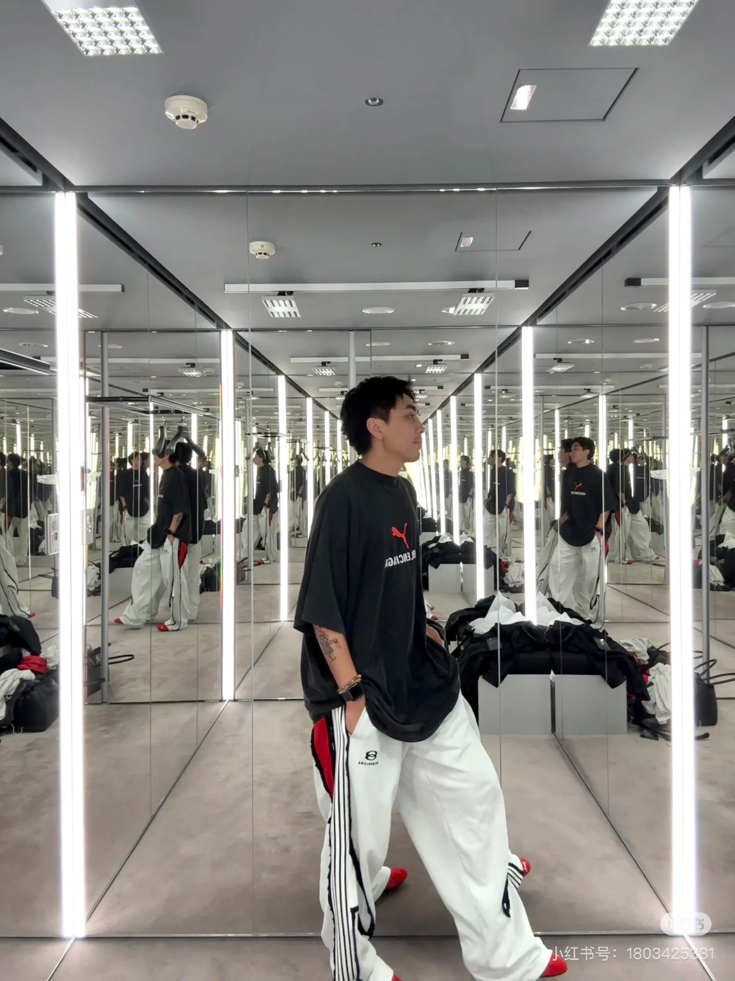 LuxluxHouse Best Quality Clothes Balenciaga T-shirt