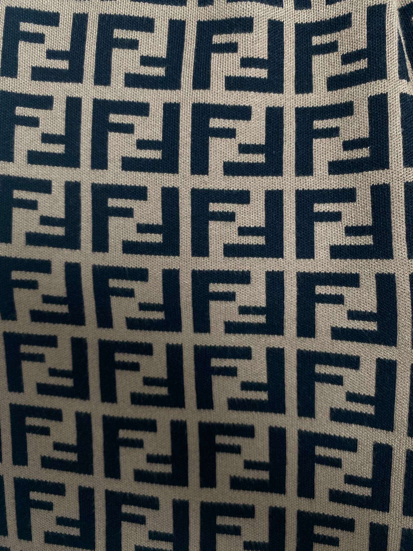 LuxluxHouse Best Quality Clothes Fendi Pants