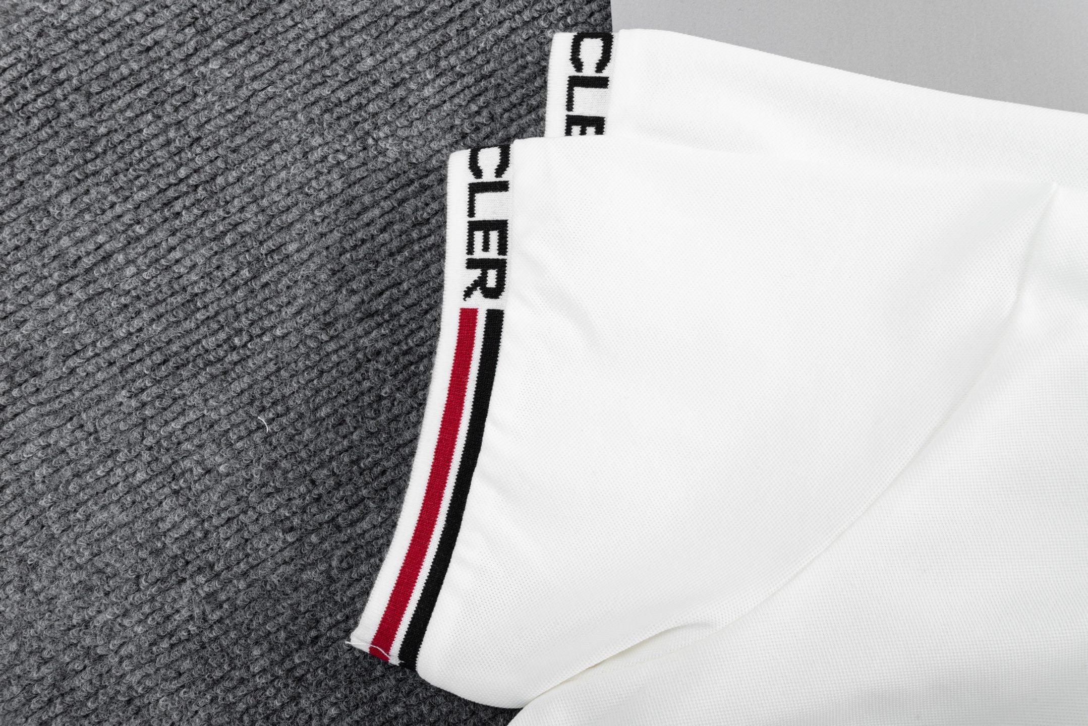 LuxluxHouse Best Quality Clothes Shirts&Polo Moncler