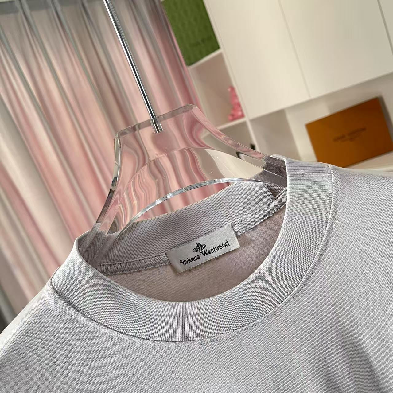 LuxluxHouse Best Quality Clothes T-shirt Vivienne Westwood