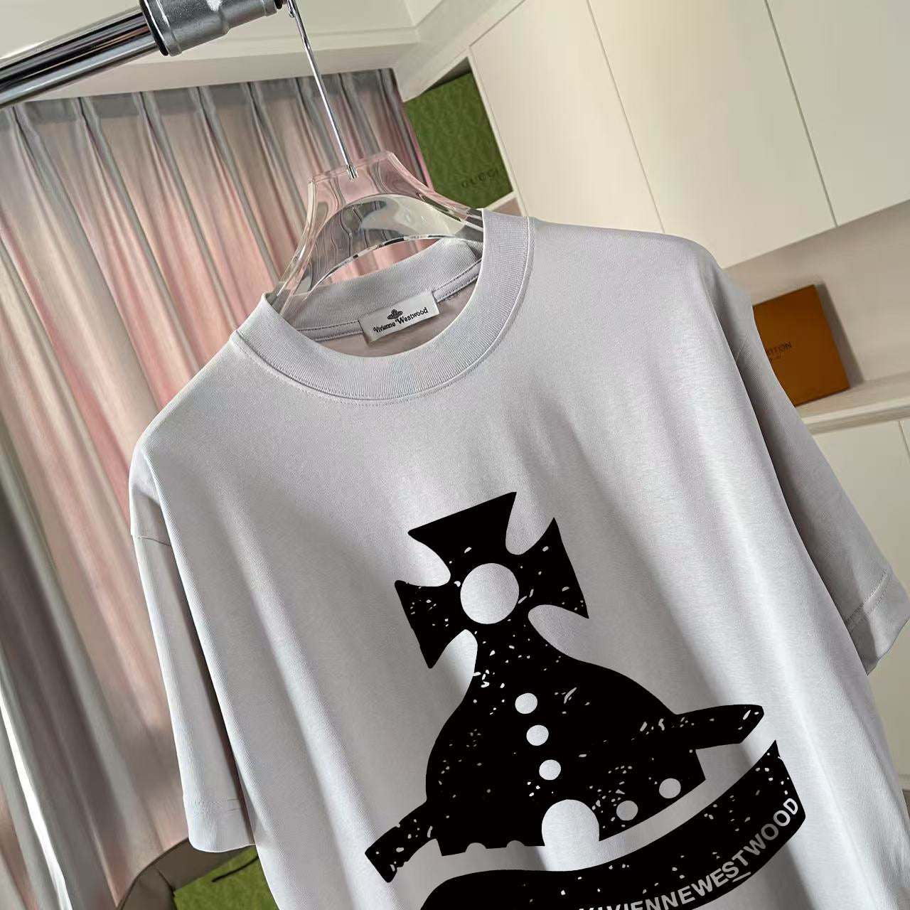 LuxluxHouse Best Quality Clothes T-shirt Vivienne Westwood