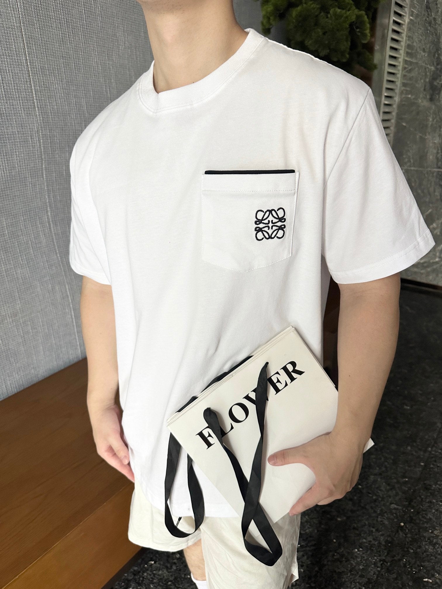LuxluxHouse Best Quality Clothes T-shirt Loewe