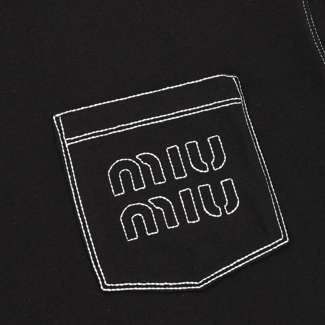LuxluxHouse Best Quality Clothes Miu Miu T-shirt