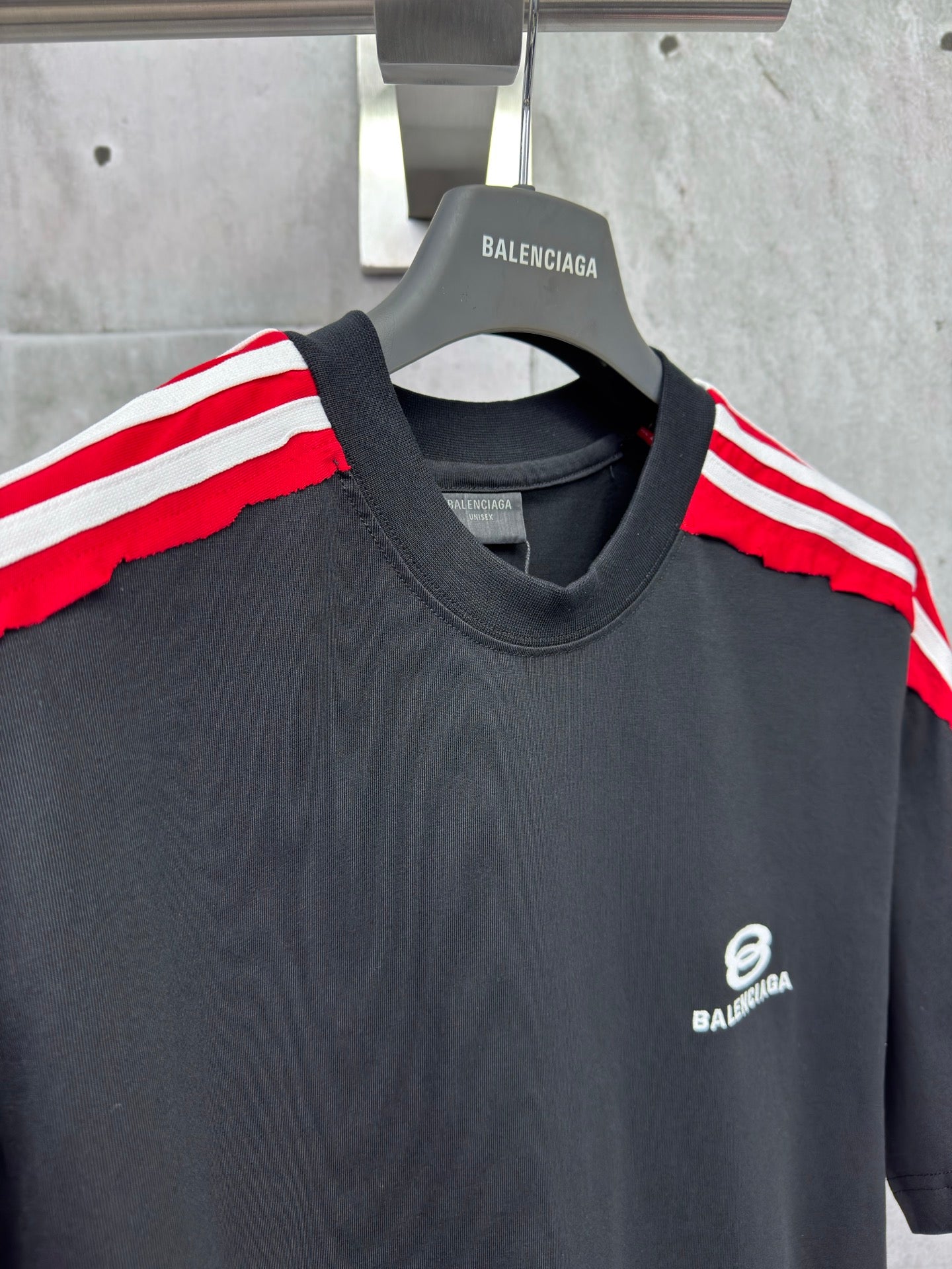 LuxluxHouse Best Quality Clothes Balenciaga T-shirt