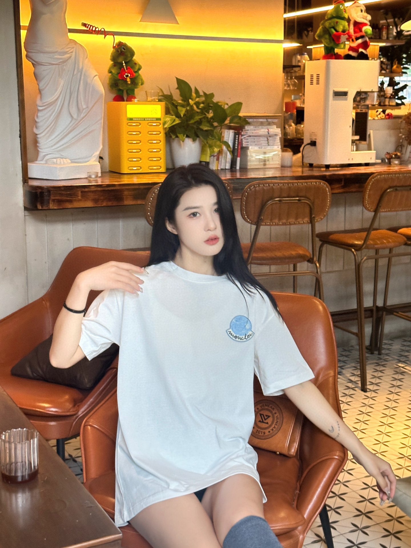 LuxluxHouse Best Quality Clothes T-shirt Moncler