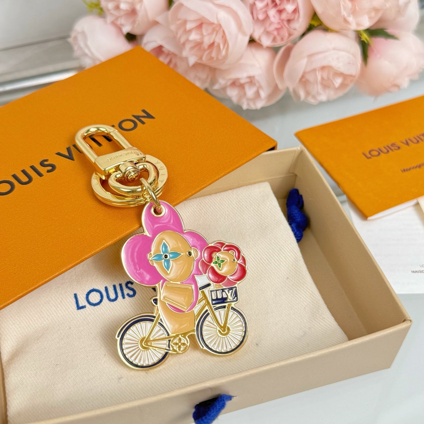 LuxluxHouse Best Quality Accessories Keychain Louis Vuitton
