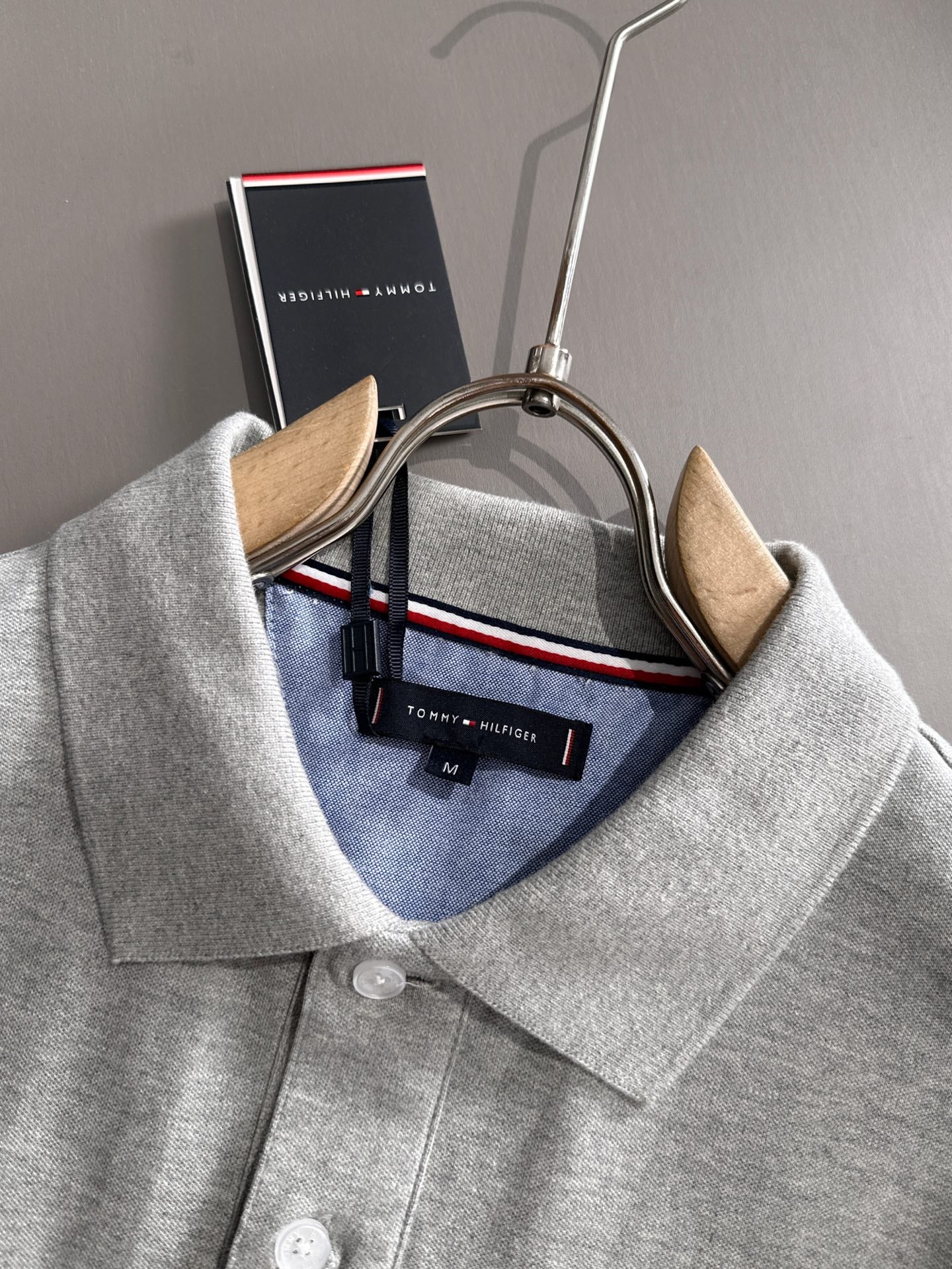 LuxluxHouse Best Quality Clothes Shirts&Polo Tommy