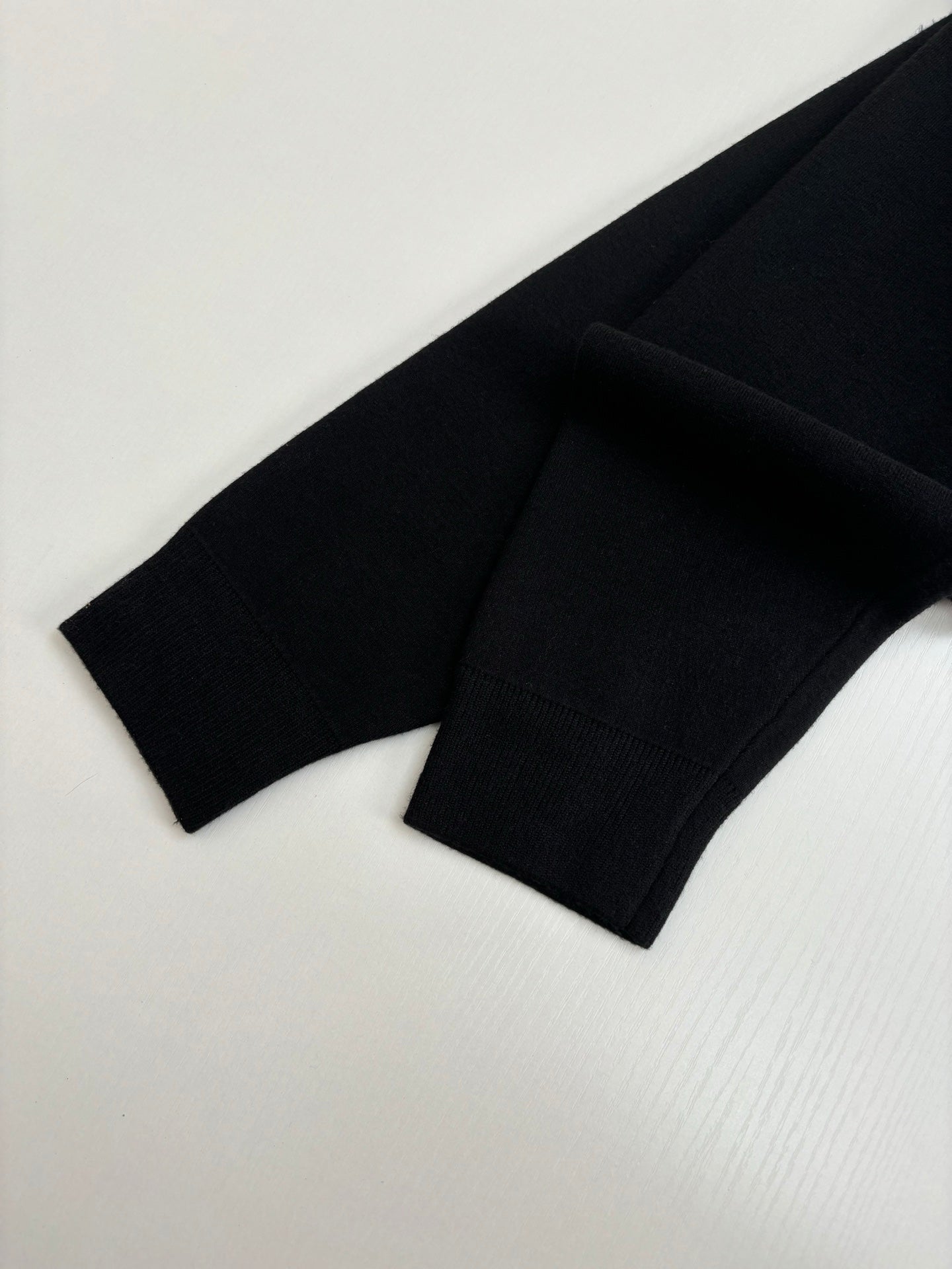 LuxluxHouse Best Quality Clothes Balenciaga Hoodie & Sweater