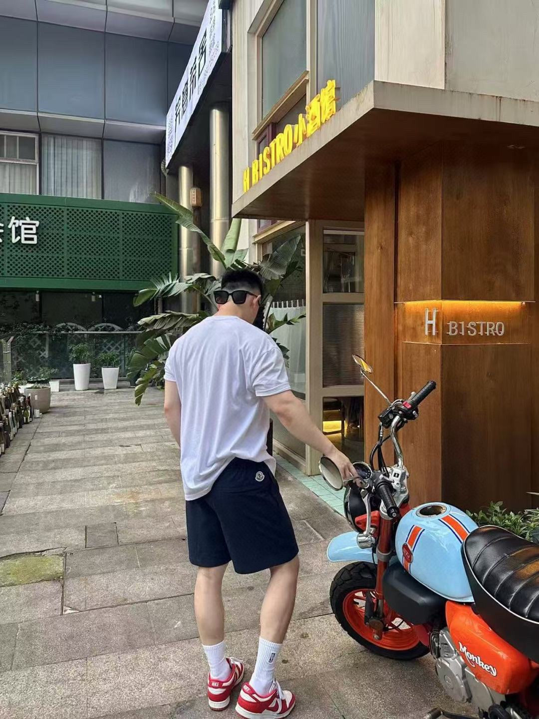 LuxluxHouse Best Quality Clothes Pants Moncler