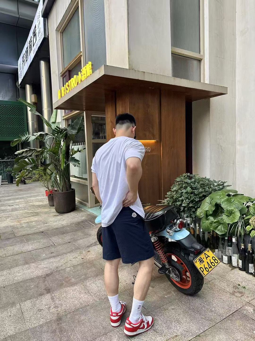 LuxluxHouse Best Quality Clothes Pants Moncler