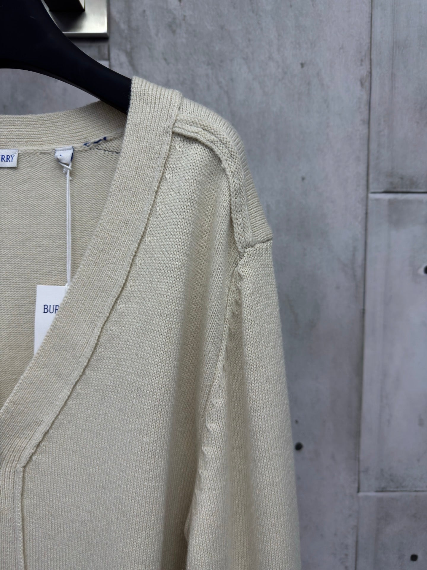 LuxluxHouse Best Quality Clothes Burberry Hoodie & Sweater