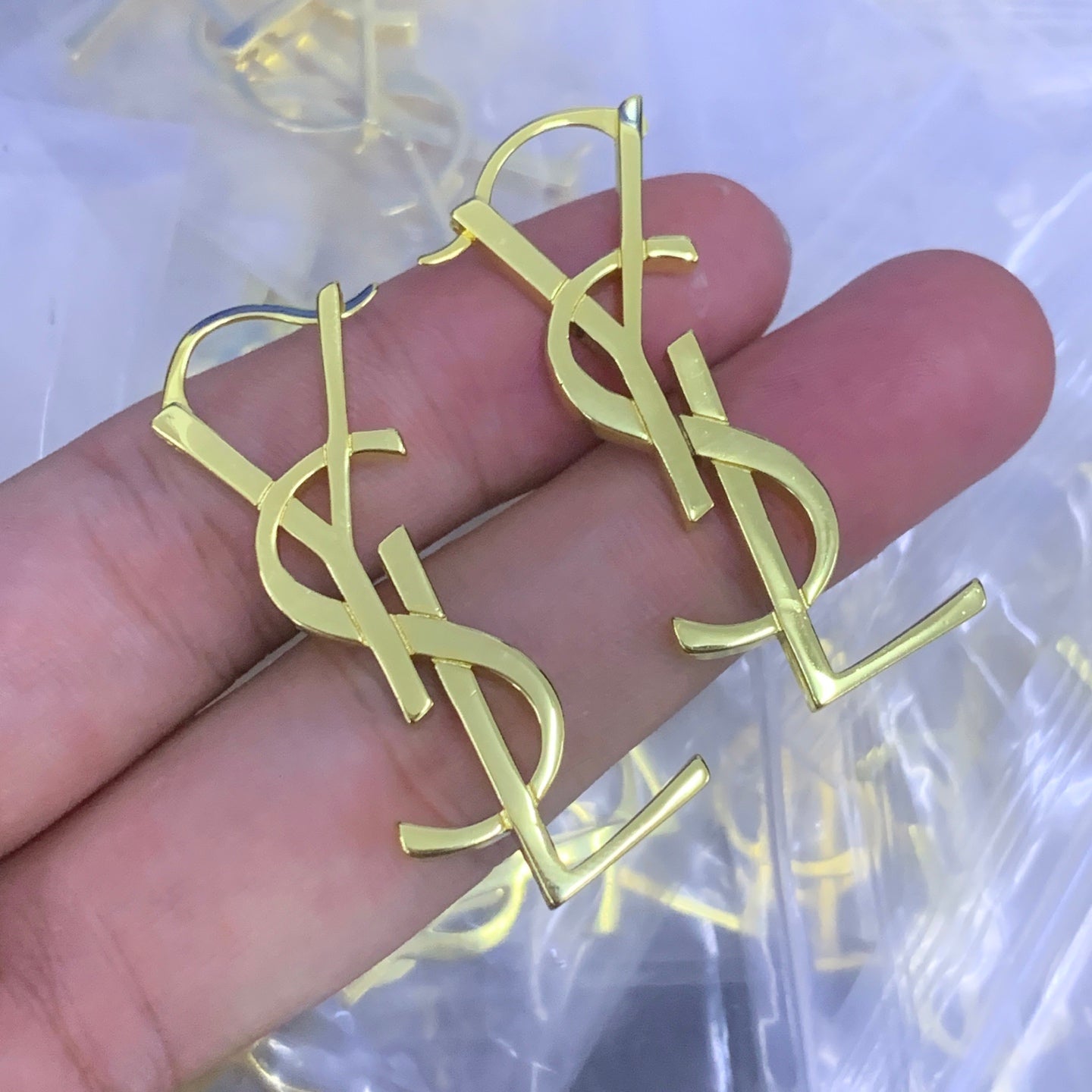 LuxluxHouse Low Price And High Quality Accessories YSL