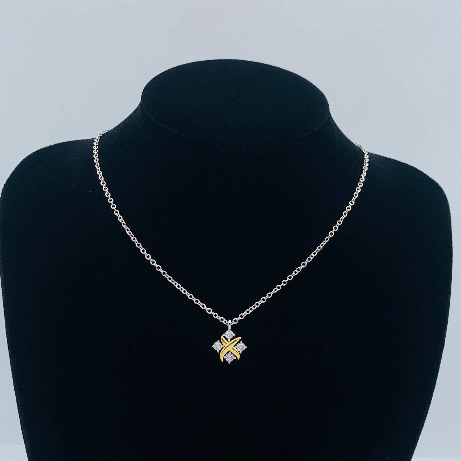 LuxluxHouse Low Price And High Quality Accessories Tiffany