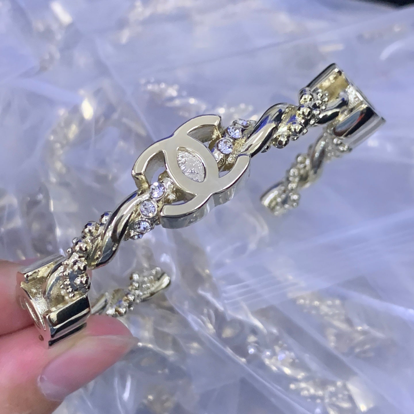 LuxluxHouse Low Price And High Quality Accessories Chanel