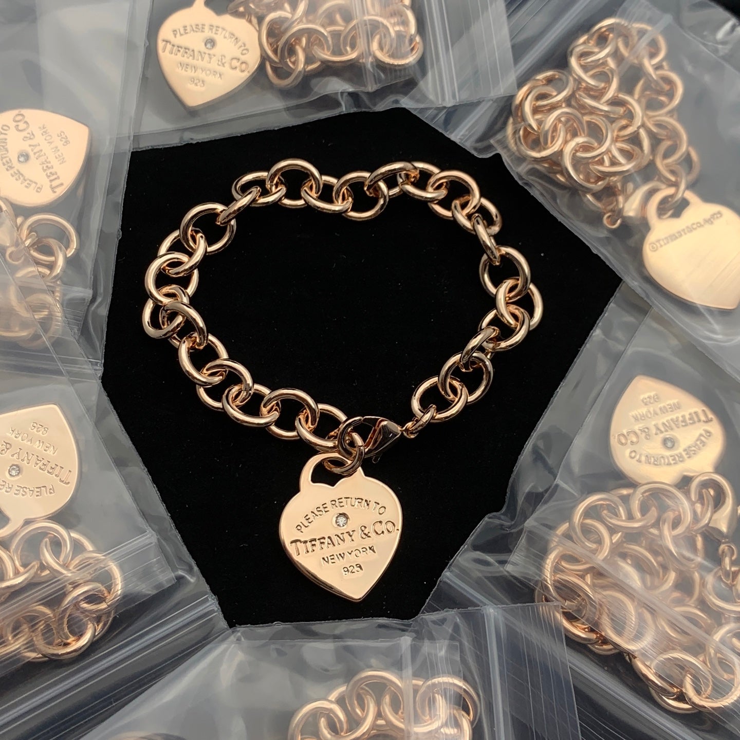 LuxluxHouse Low Price And High Quality Accessories Tiffany