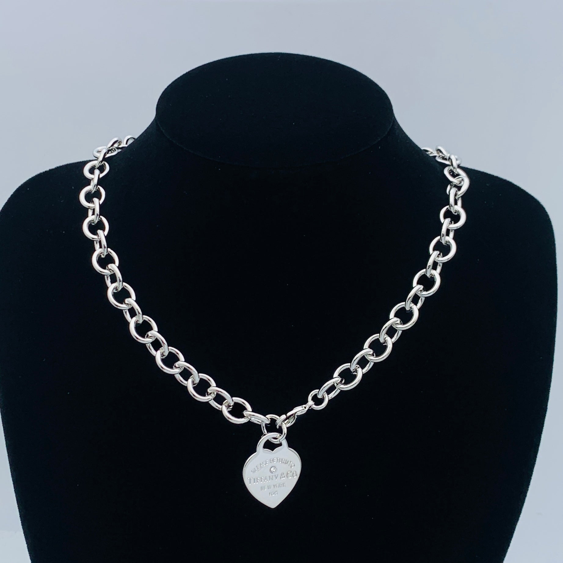 LuxluxHouse Low Price And High Quality Accessories Tiffany