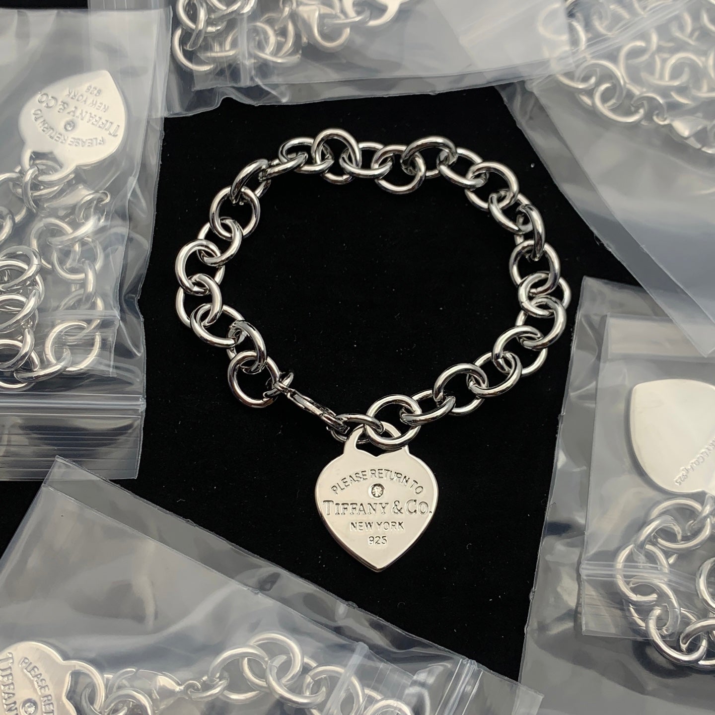 LuxluxHouse Low Price And High Quality Accessories Tiffany